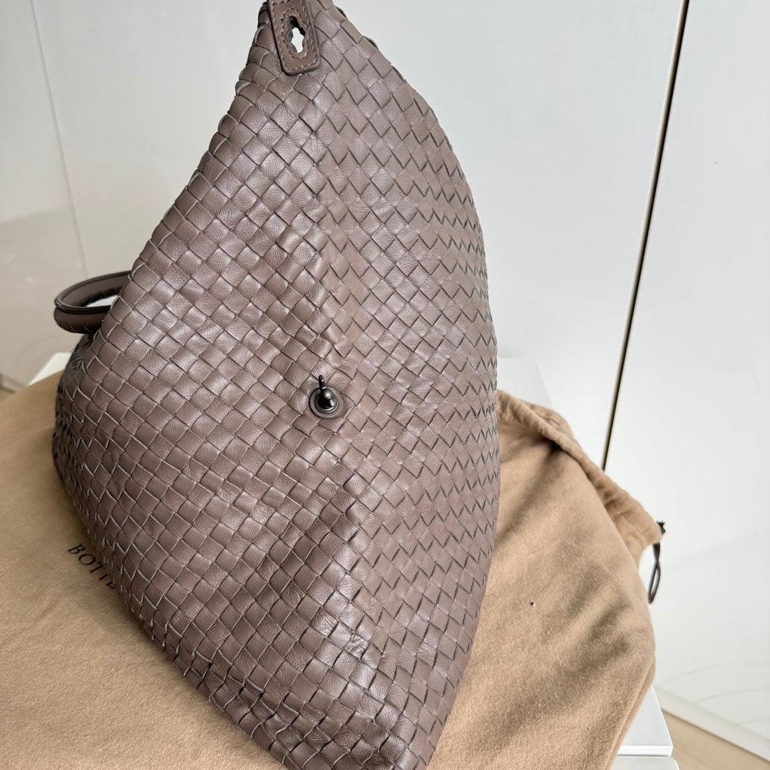 Women's Bottega Veneta Maxi Convertible Tote Bag Hobo Grey Leather Two-way Carry 50cm