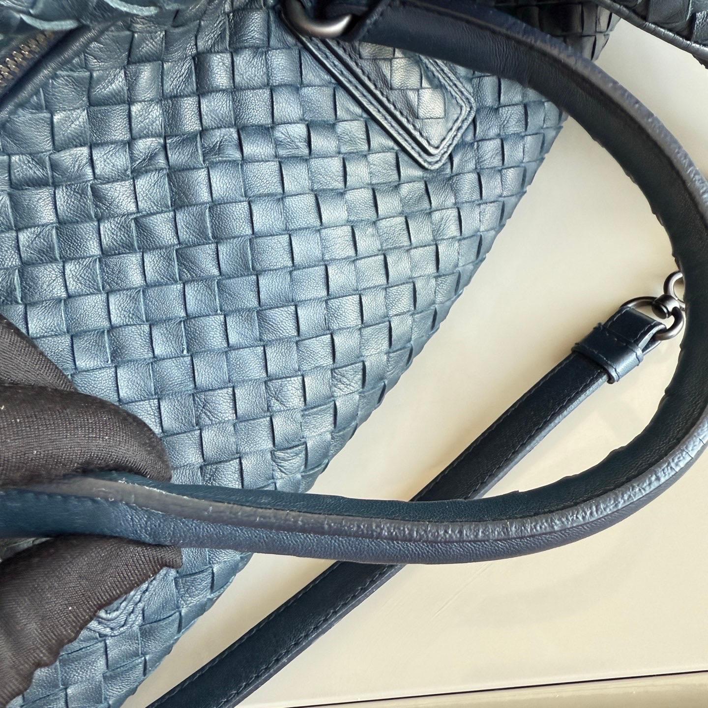 Bottega Veneta Maxi Convertible Tote Bag Marine Leder 50cm 7