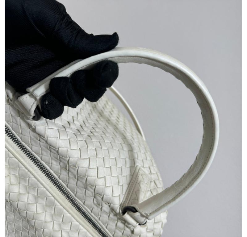 Bottega Veneta Maxi Convertible Tote Bag White Leather Two-way Carry 50cm 8
