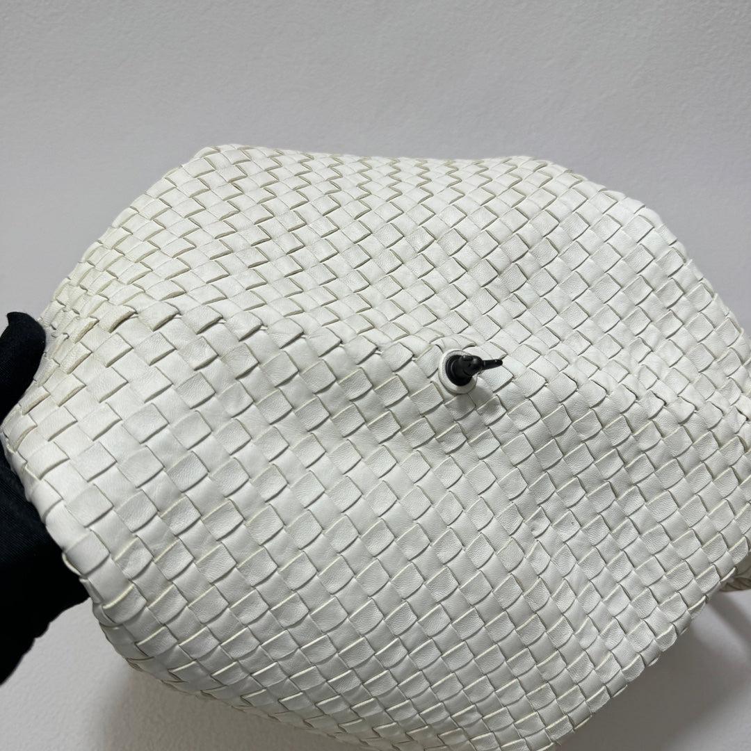 Bottega Veneta Maxi Convertible Tote Bag White Leather Two-way Carry 50cm 4