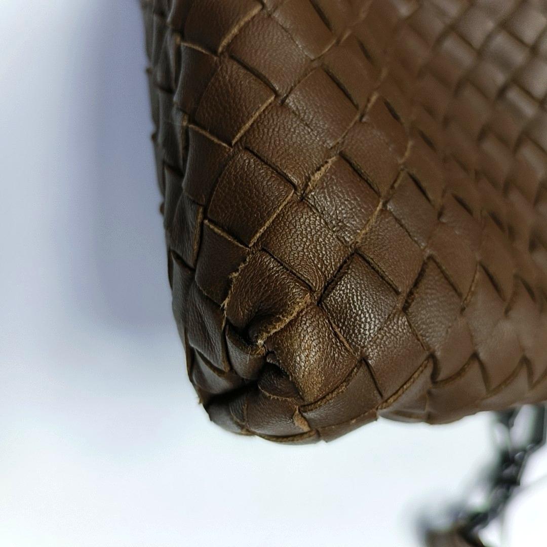 Marron Bottega Veneta Maxi Convertible Tote Dark Chocolate Brown Leather 50cm en vente