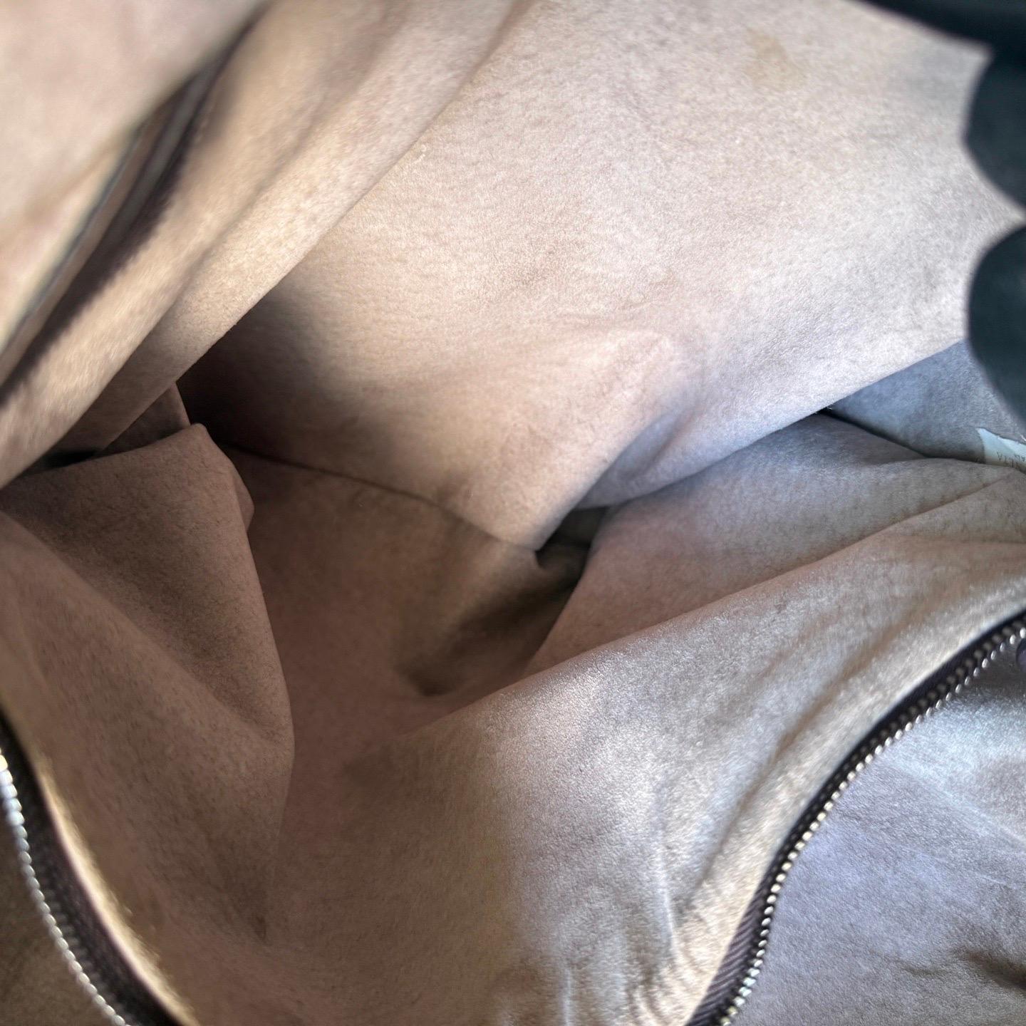 Bottega Veneta Maxi Convertible Tote Cuir marron chocolat foncé en vente 14