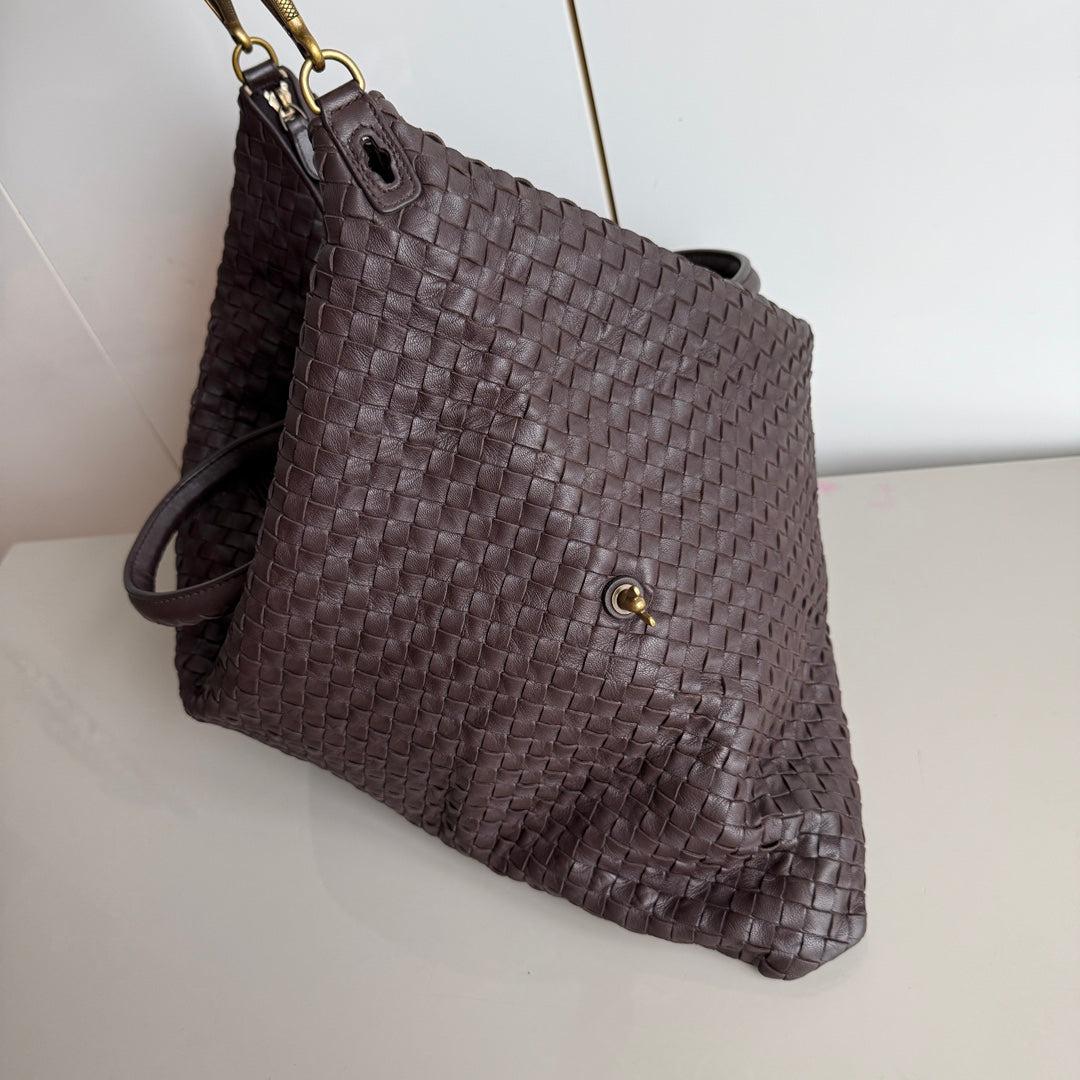 Black Bottega Veneta Maxi Convertible Tote Dark Chocolate Brown Leather Gold HW 50cm