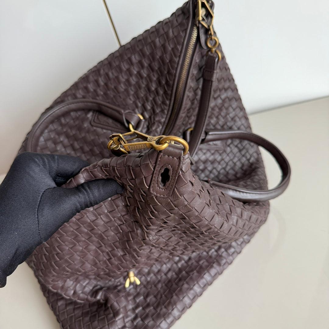 Women's Bottega Veneta Maxi Convertible Tote Dark Chocolate Brown Leather Gold HW 50cm