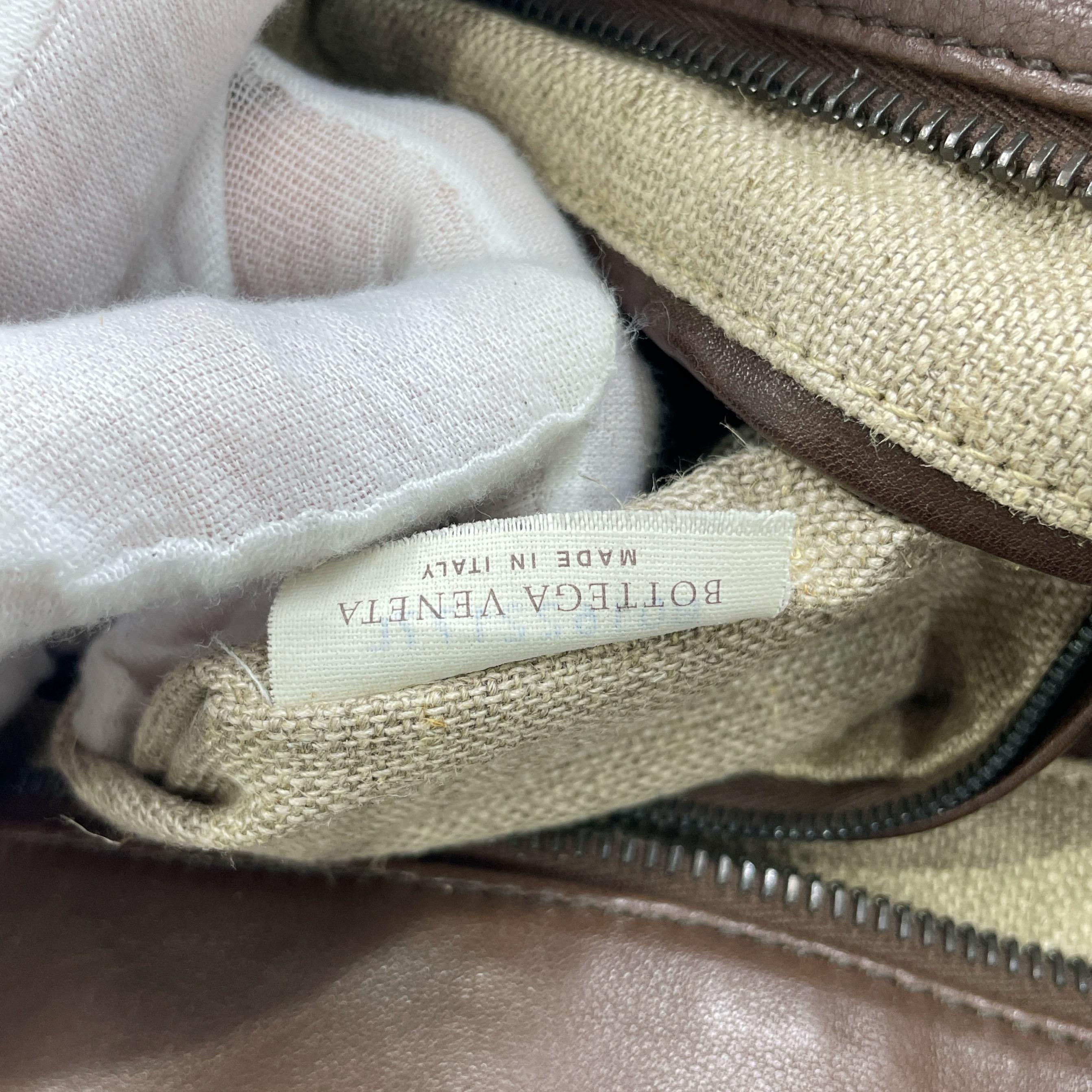 Bottega Veneta Maxi Convertible Tote Dunkelschokolade Braun Glattleder 50cm im Angebot 4