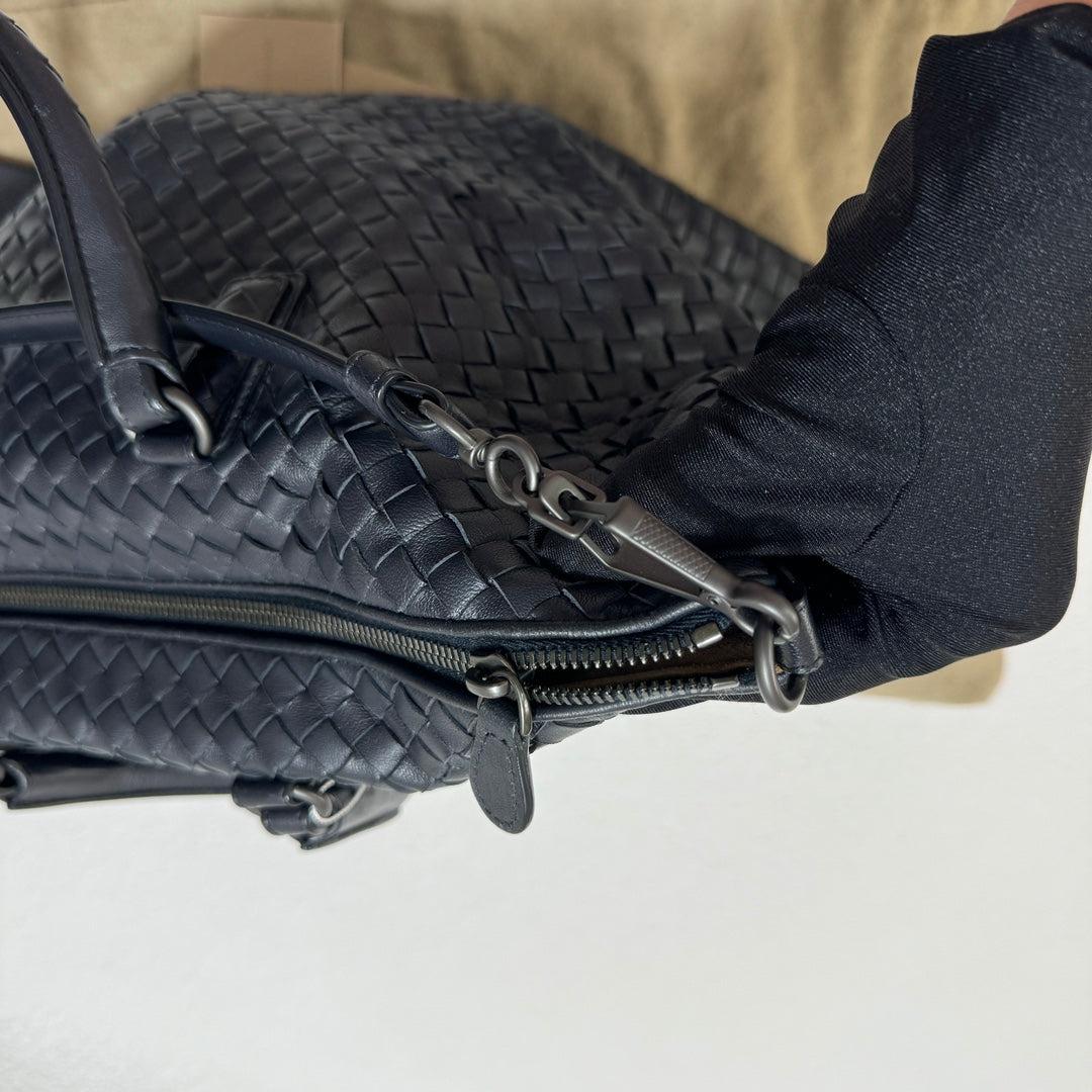Bottega Veneta Medium Convertible Tote Bag Hobo Black Leather Two-way Carry 40cm 6