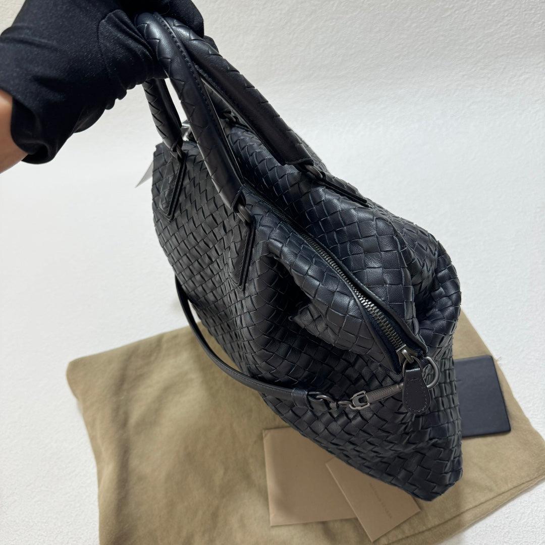 Bottega Veneta Medium Convertible Tote Bag Hobo Black Leather Two-way Carry 40cm 2