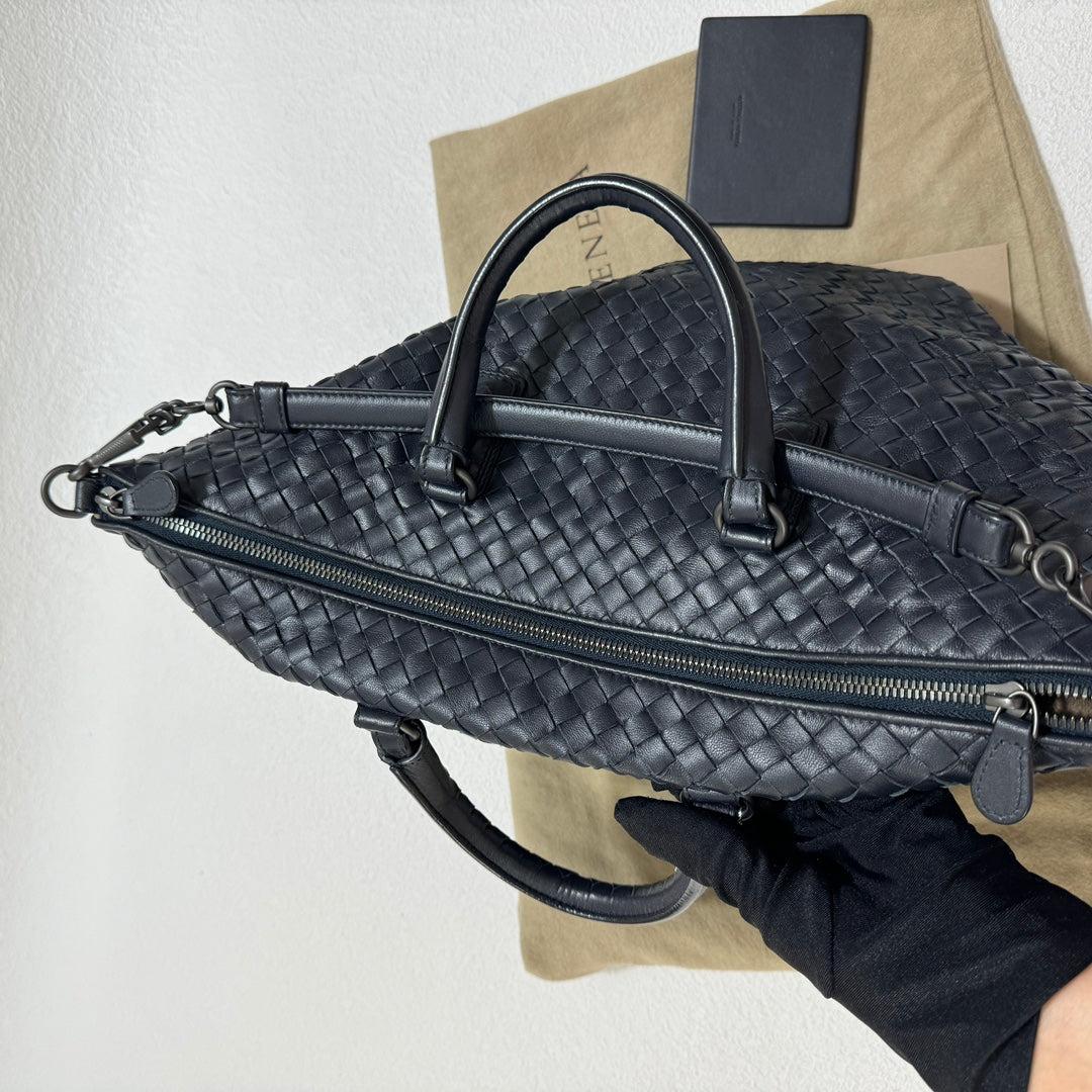 Bottega Veneta Medium Convertible Tote Bag Hobo Black Leather Two-way Carry 40cm 4
