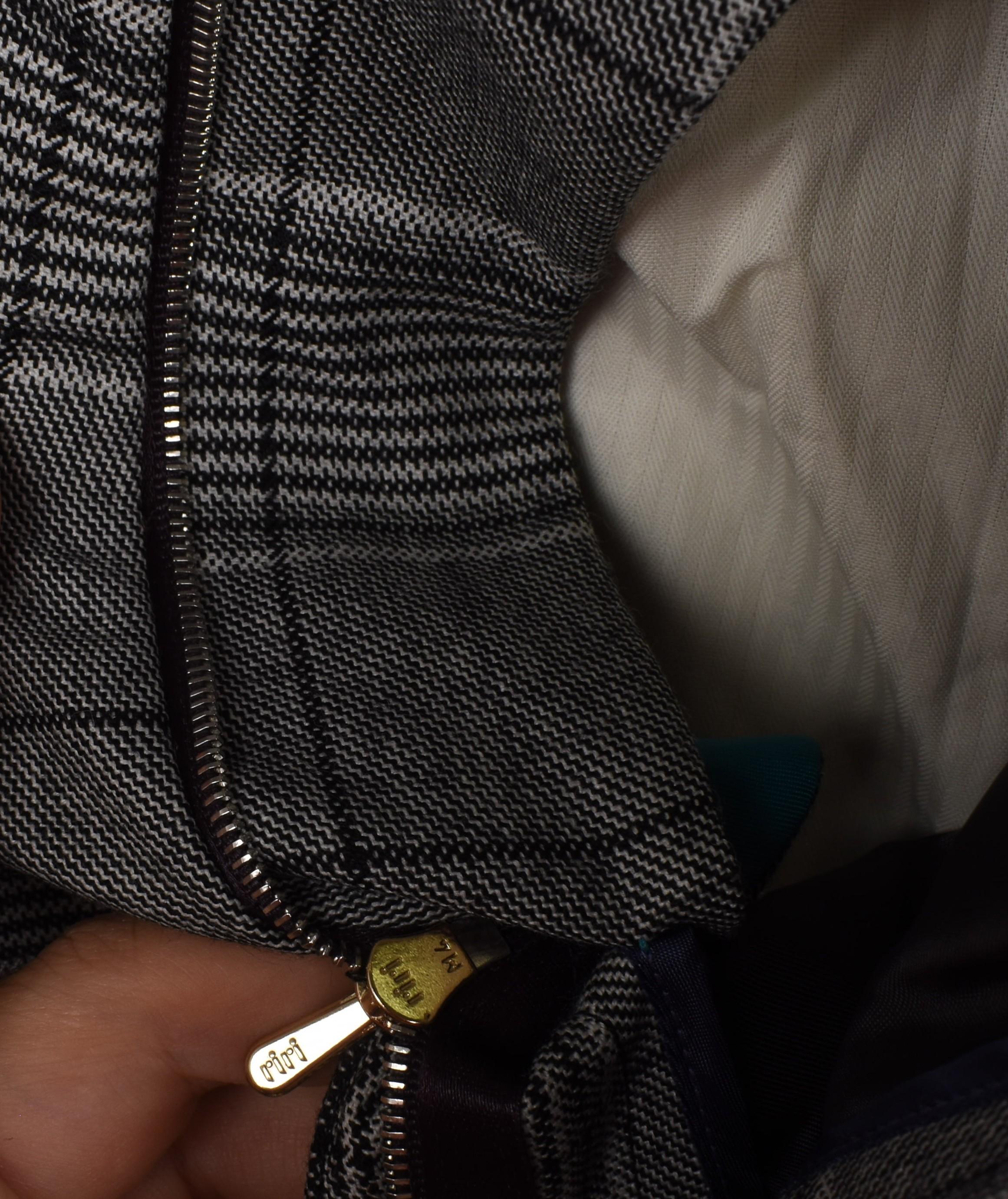 Bottega Veneta Herren Hose Karo Casual Business Größe IT50 (Grau) im Angebot