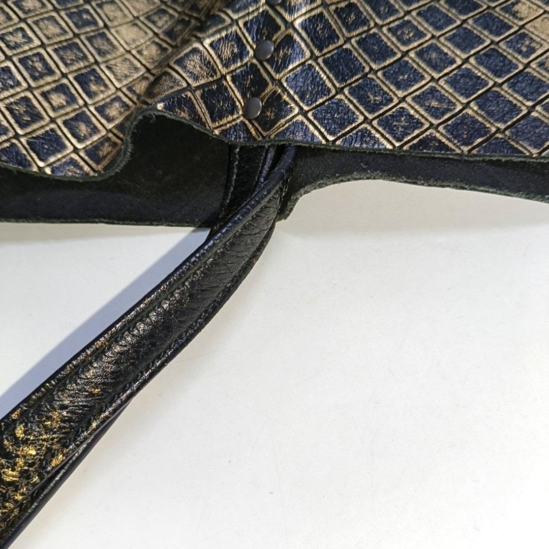 Bottega Veneta Metallic Black Gold Intrecciomirage Leather Tote Bag 13