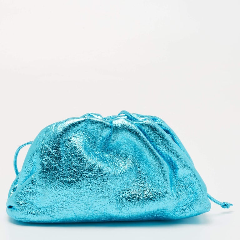 Small Bottega Veneta leather pouch in blue