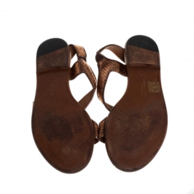 Bottega Veneta Metallic Bronze Python Ballet Flats Size 39.5 In Fair Condition For Sale In Dubai, Al Qouz 2