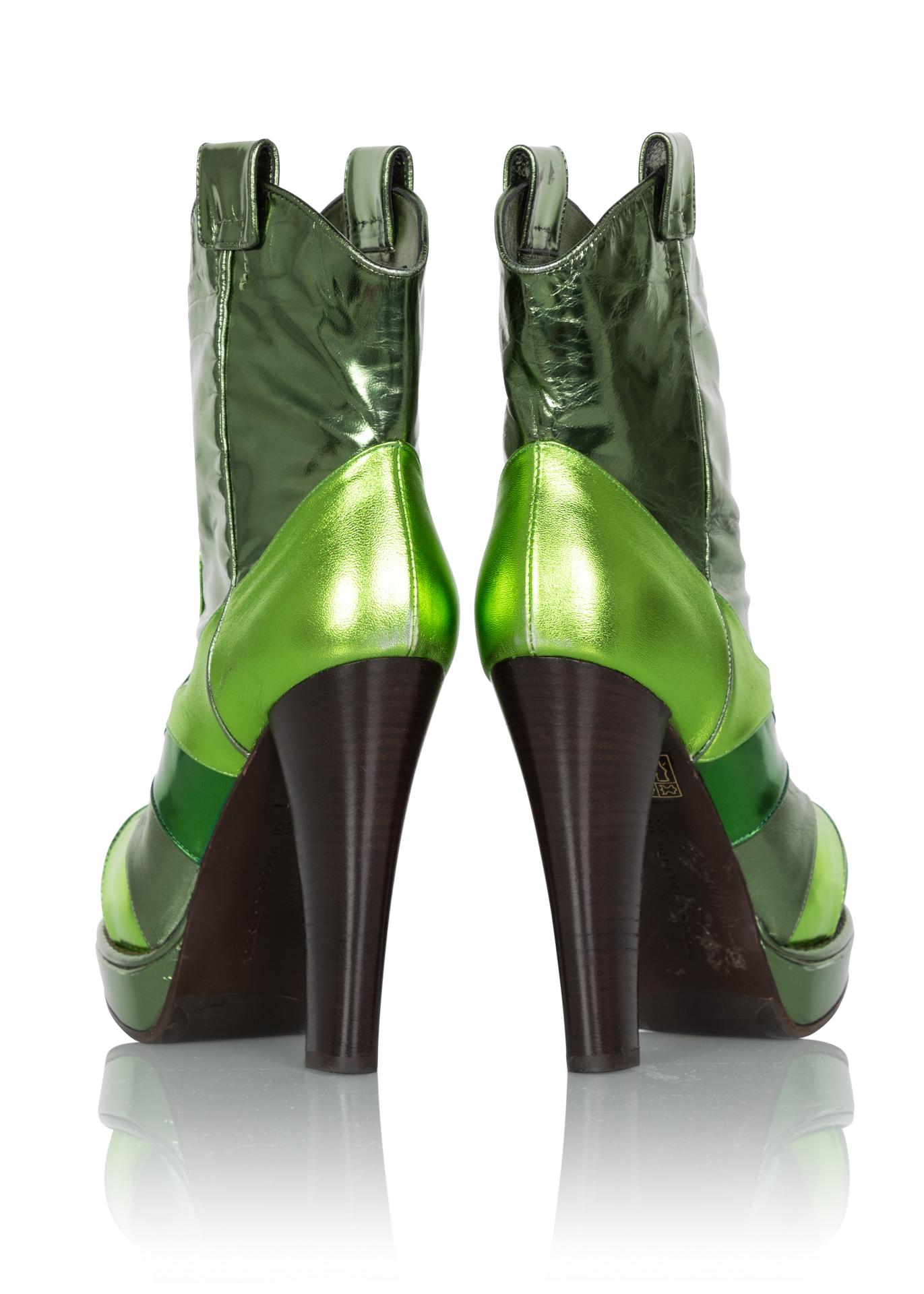 Bottega Veneta Metallic Green Leather Ankle Boots 10 For Sale At 1stdibs Metallic Green Boots
