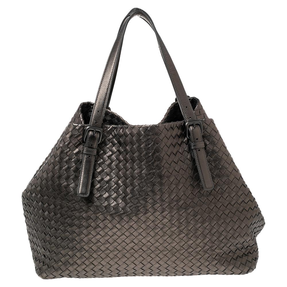 Bottega Veneta Metallic Intrecciato Leather Large Cesta Tote at 1stDibs ...