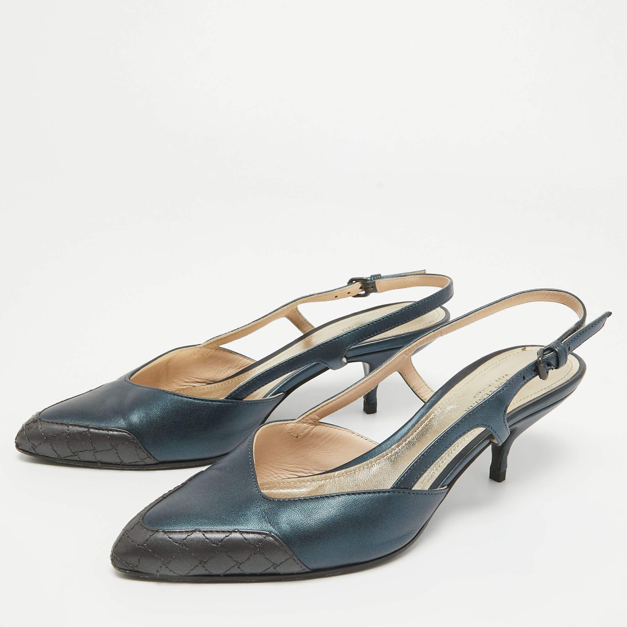 Exhibit an elegant style with this pair of pumps. These elegant shoes are crafted from quality materials. They are set on durable soles and sleek heels.