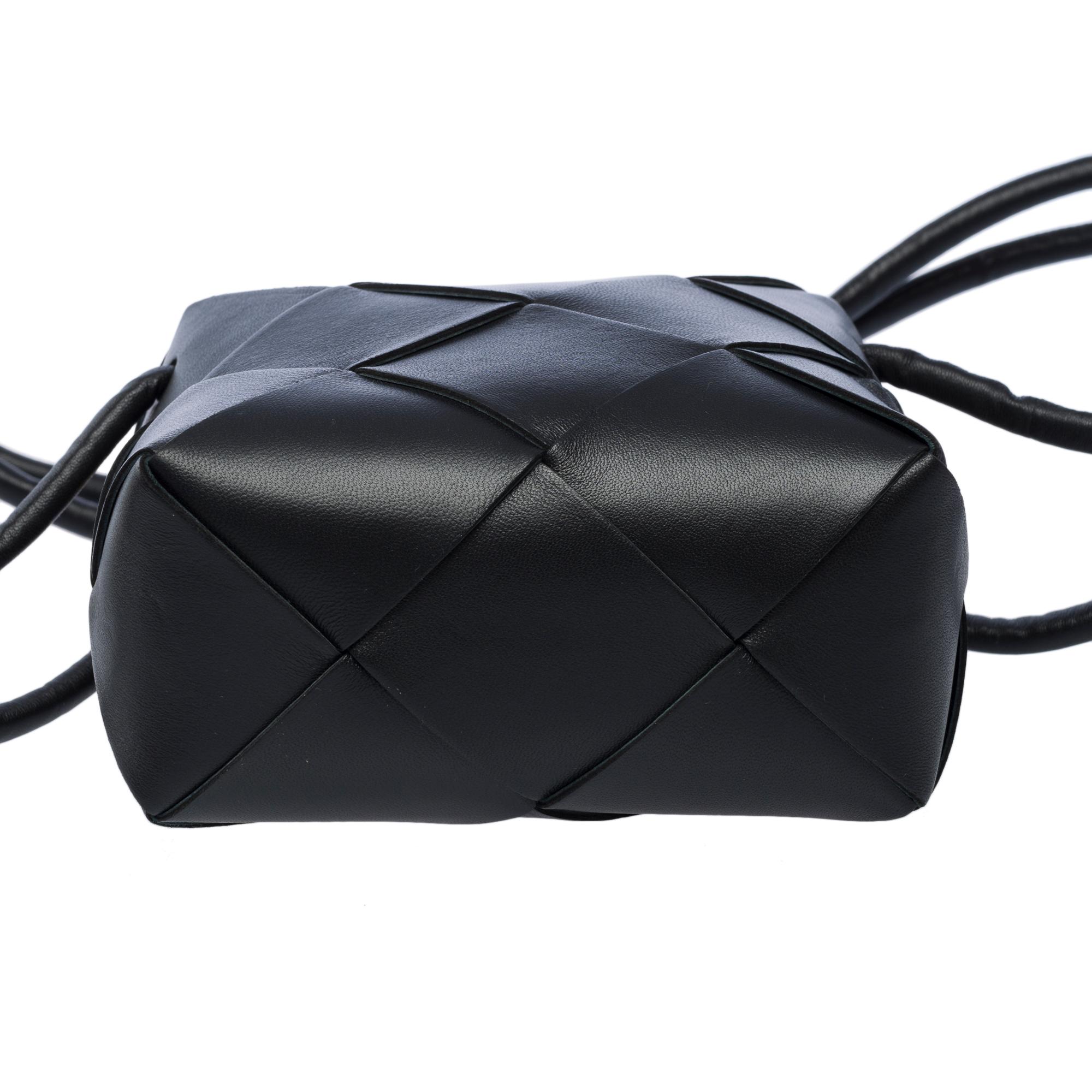 Bottega Veneta Mini Cassette shoulder bag in black lambskin , GHW 7