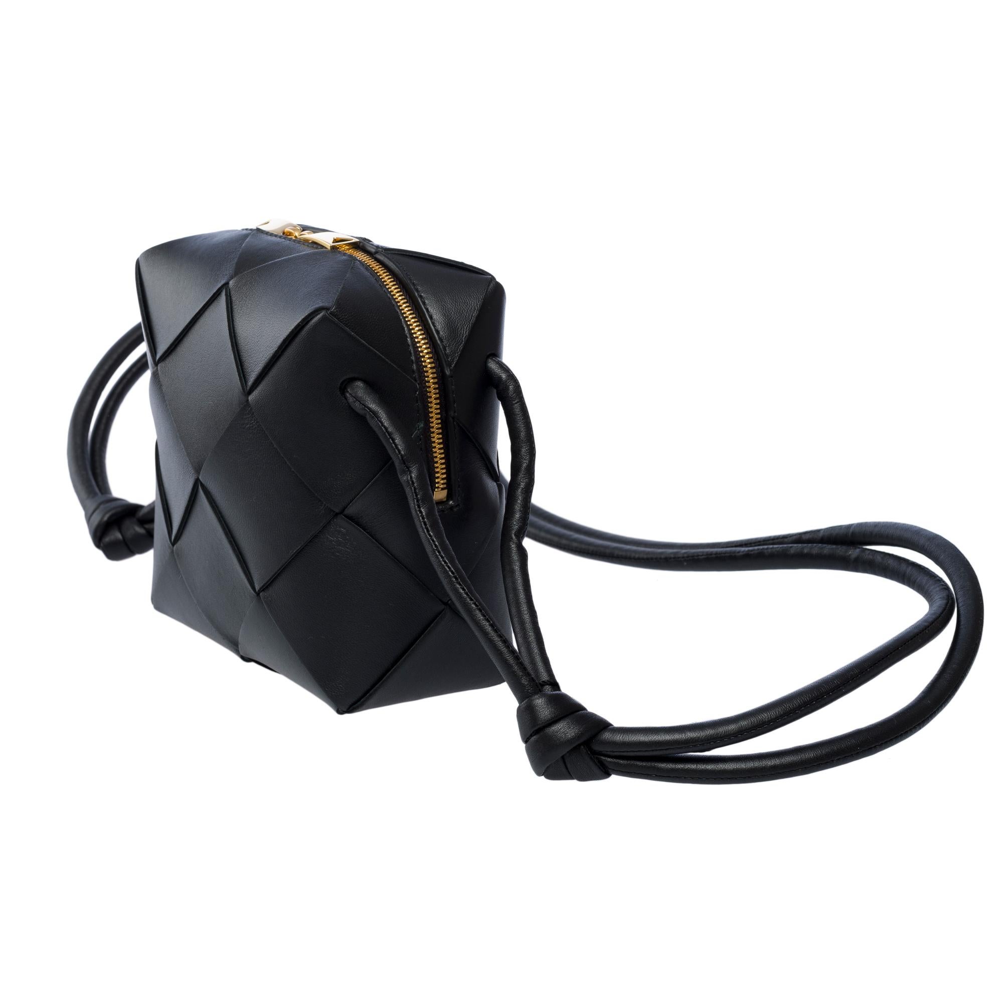 Bottega Veneta Mini Cassette shoulder bag in black lambskin , GHW 3