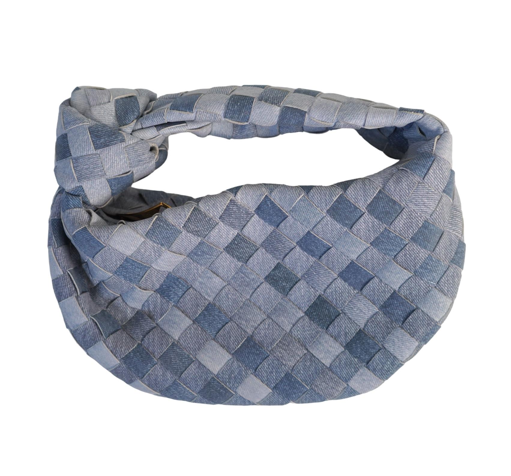 Bottega Veneta Mini JODI Nappa Denim Effect Intrecciato Excellent état - En vente à Beverly Hills, CA