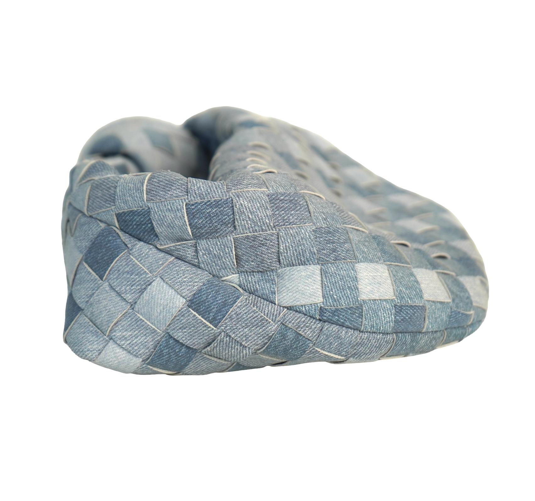 Bottega Veneta Mini JODI Nappa Denim Effect Intrecciato en vente 1