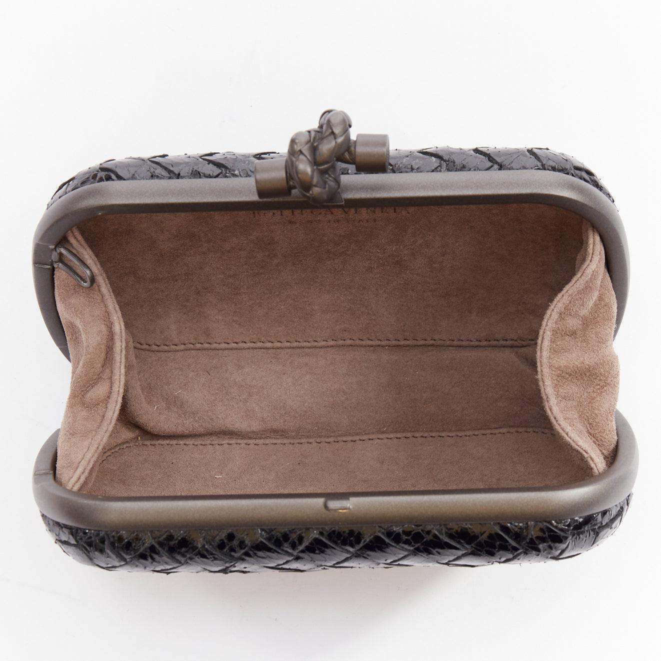BOTTEGA VENETA Mosaique Box Knot ayers leather intrecciato woven metal clutch For Sale 6
