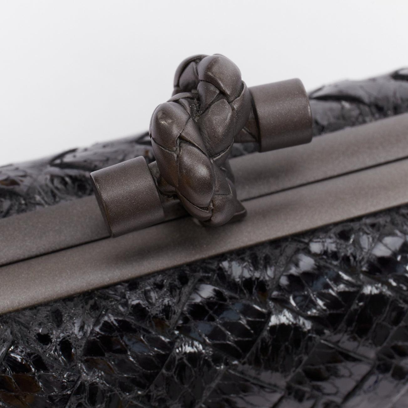 BOTTEGA VENETA Mosaique Box Knot ayers leather intrecciato woven metal clutch For Sale 3