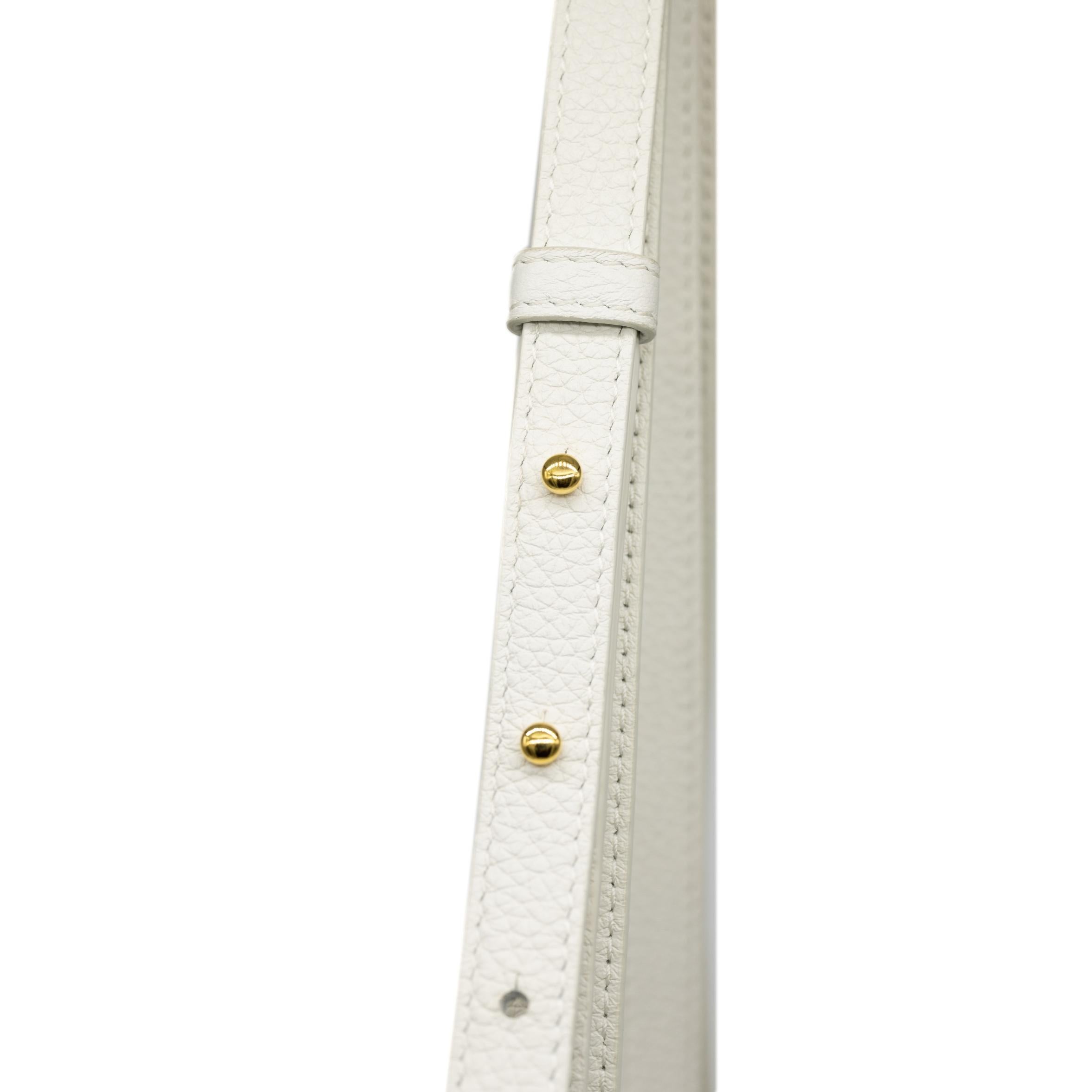 Bottega Veneta Umhängetasche mit montiertem Umschlag aus weißem Leder mit Griff oben im Angebot 2