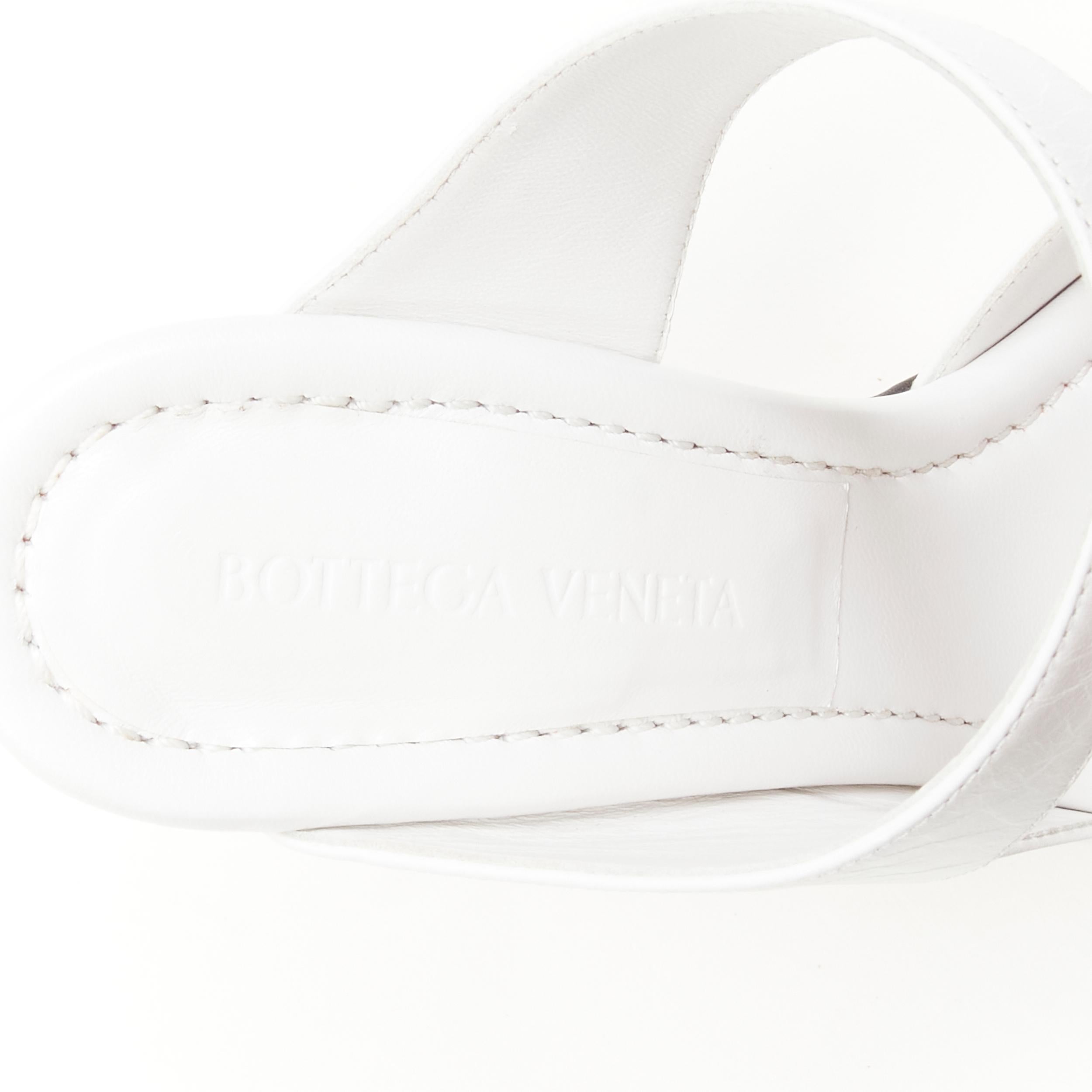 BOTTEGA VENETA Mule 90 optic white crunch lux leather square toe sandal EU36 For Sale 1