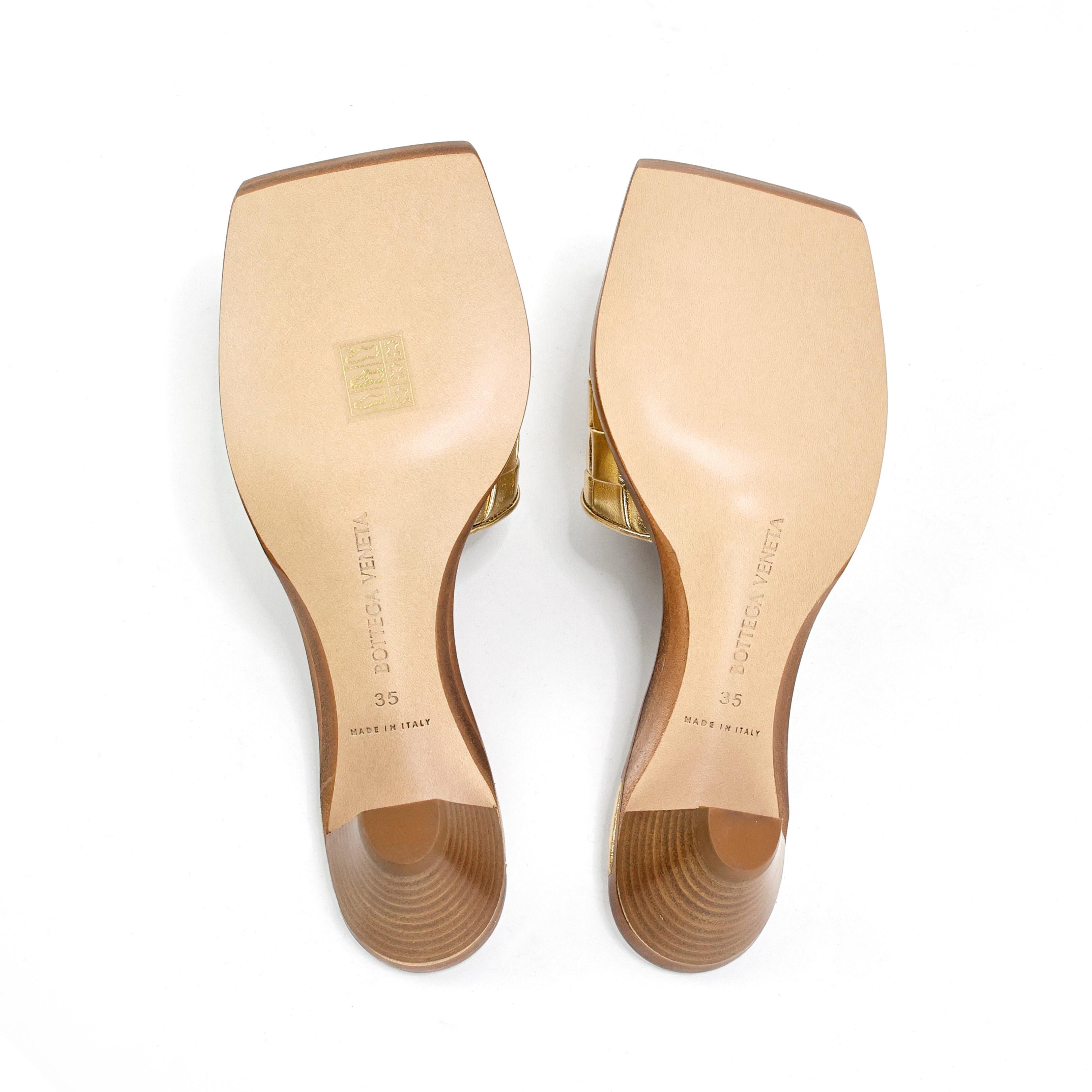 Bottega Veneta Mules In New Condition For Sale In Bressanone, Trentino-Alto Adige