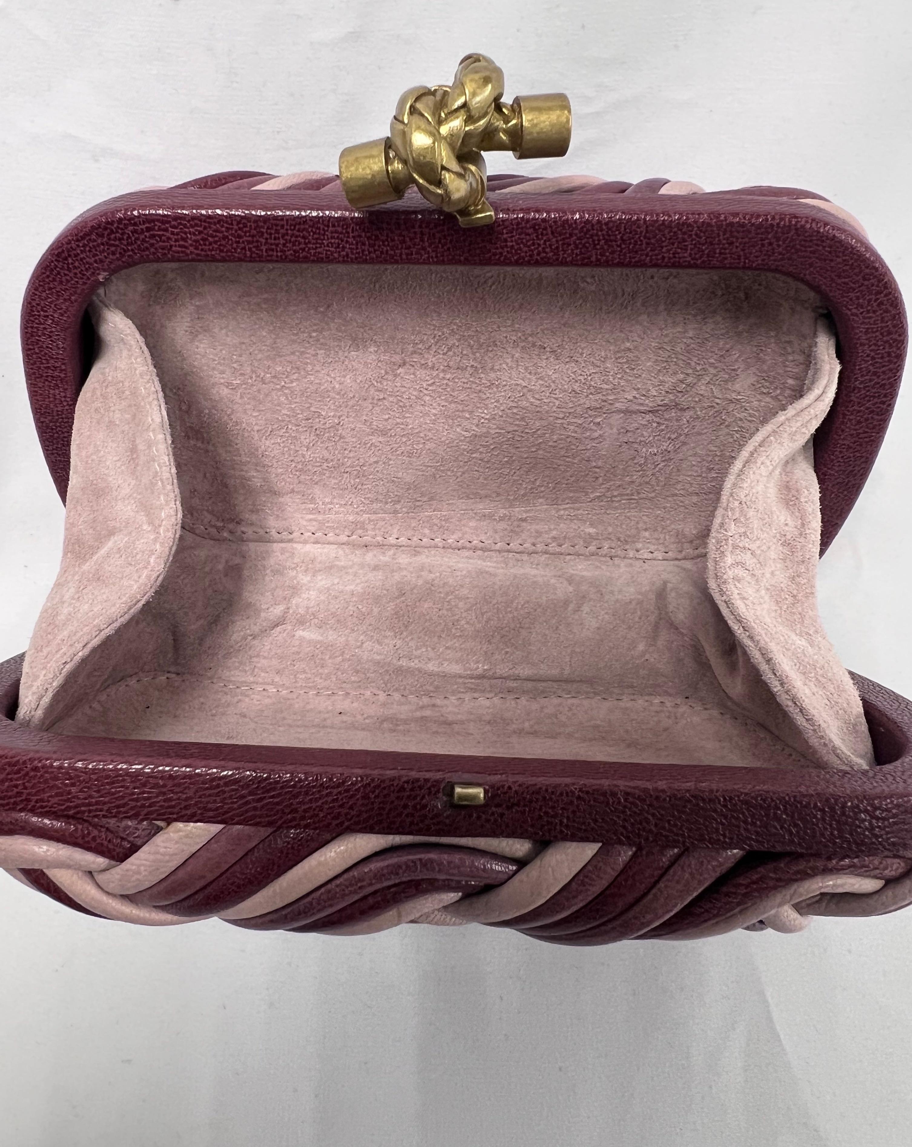 Women's or Men's Bottega Veneta Multicolor Calabria Knot Clutch Bag
