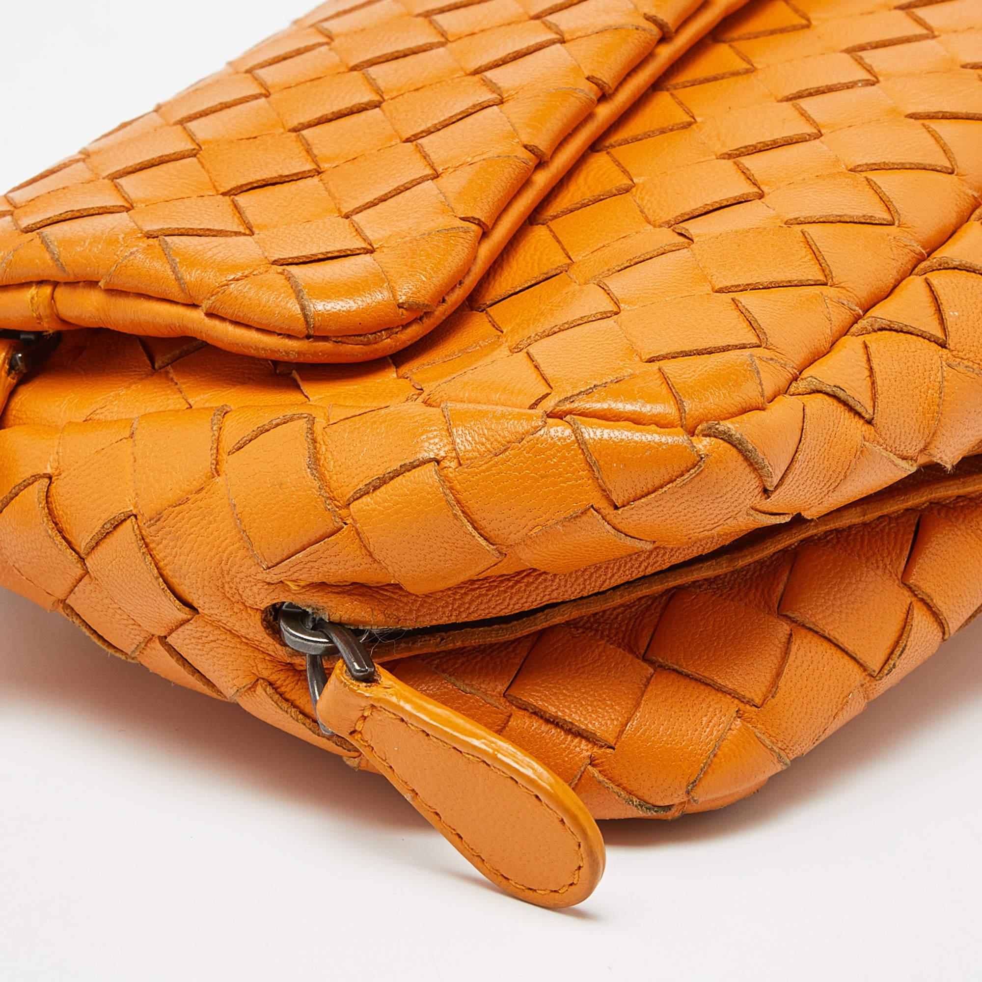 Bottega Veneta Mustard Intrecciato Leather Flap Chain Bag For Sale 6