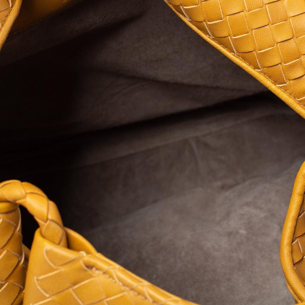 Bottega Veneta Senfgelbe Intrecciato Leder Sloane Hobo 1