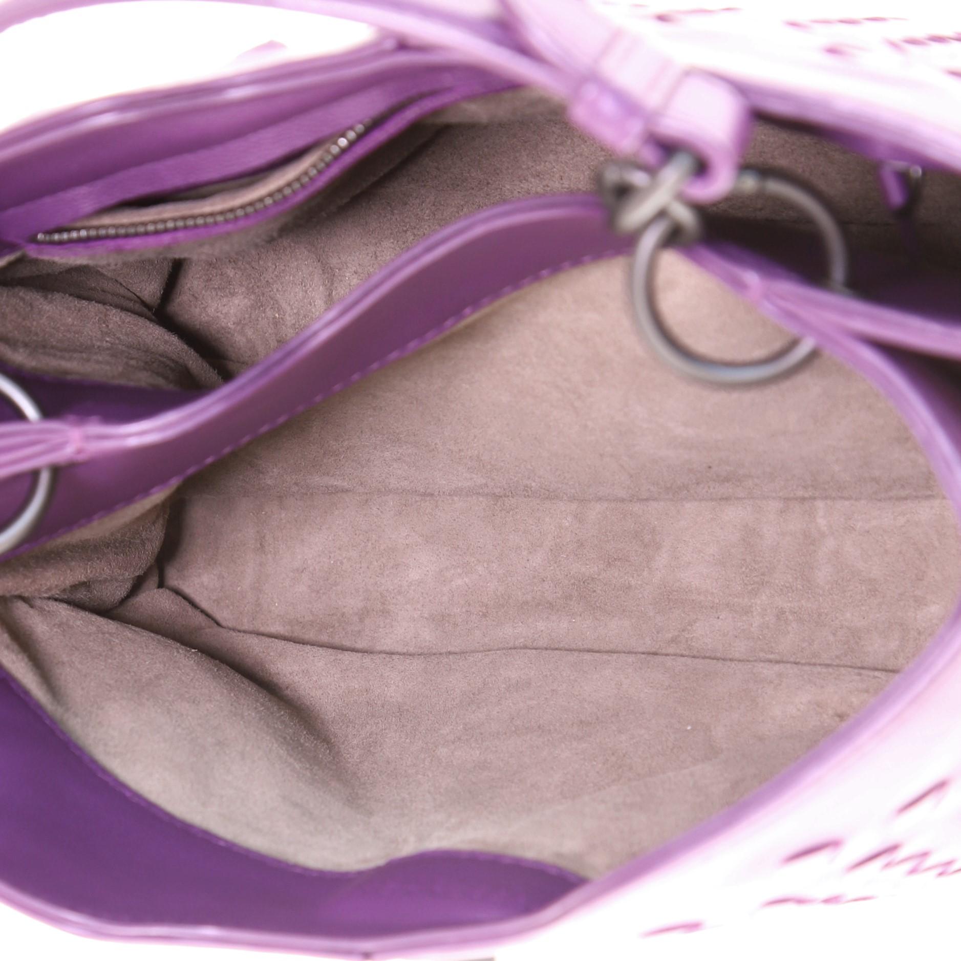 Tote aus Leder mit Intrecciato-Details von Bottega Veneta Napoli Medium 1