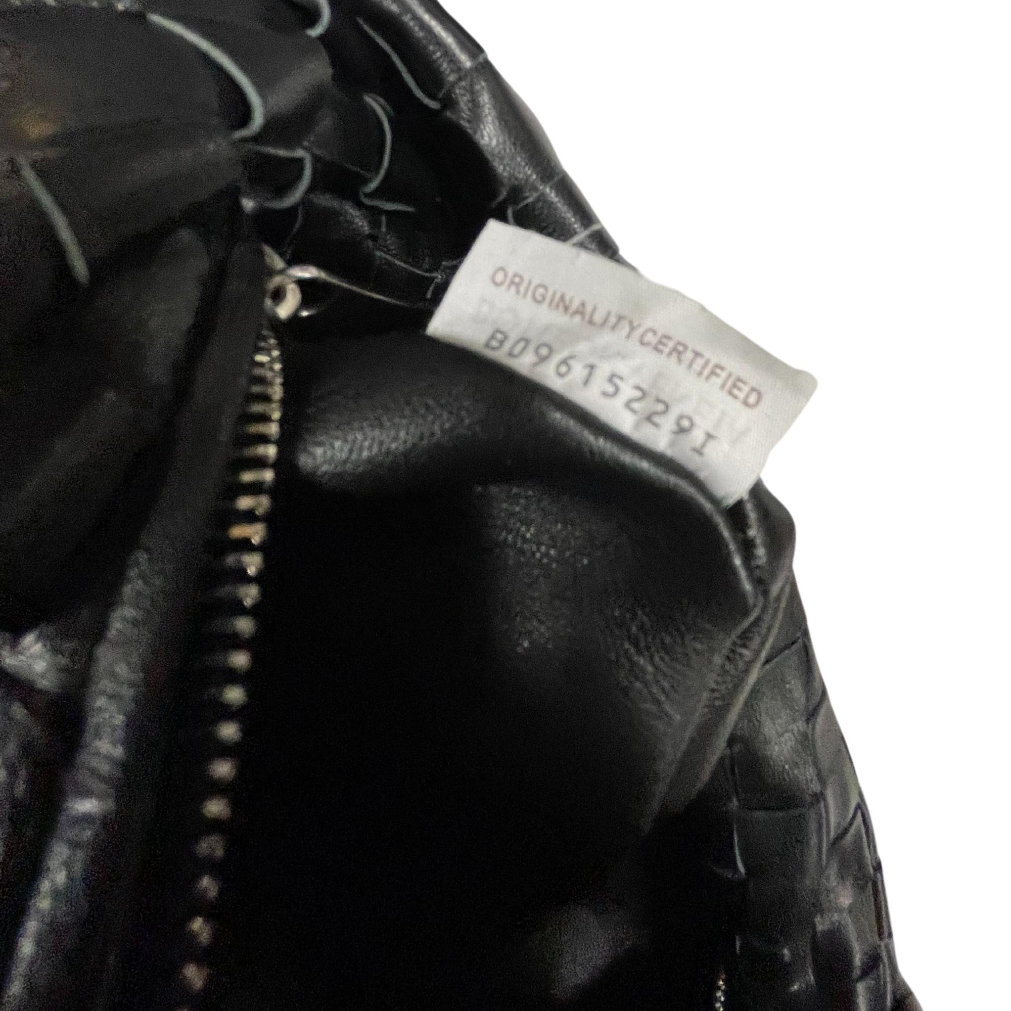 Bottega Veneta Nappa Black Intrecciato Teen Jodie Bag For Sale 5