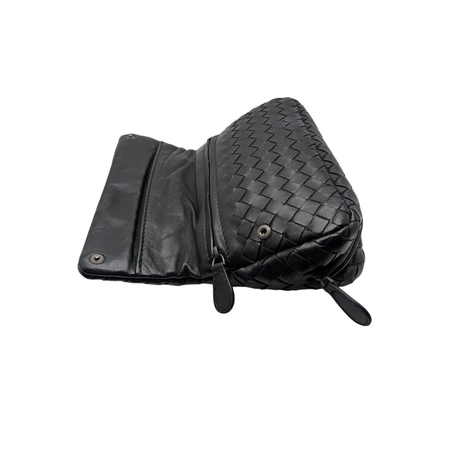 Donna Bottega Veneta Nappa Intrecciato Mini Messenger Crossbody in vendita