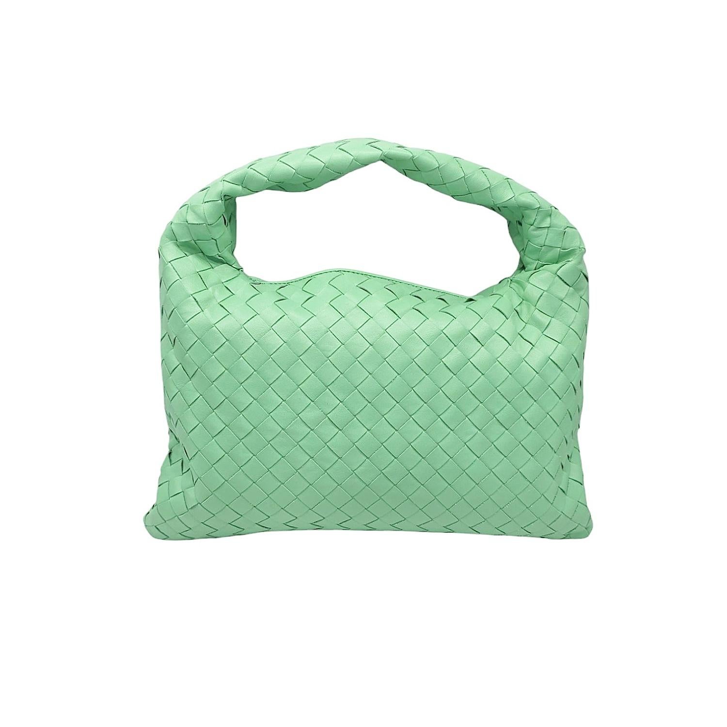 Gray Bottega Veneta Nappa Intrecciato Small Hop Hobo Green For Sale