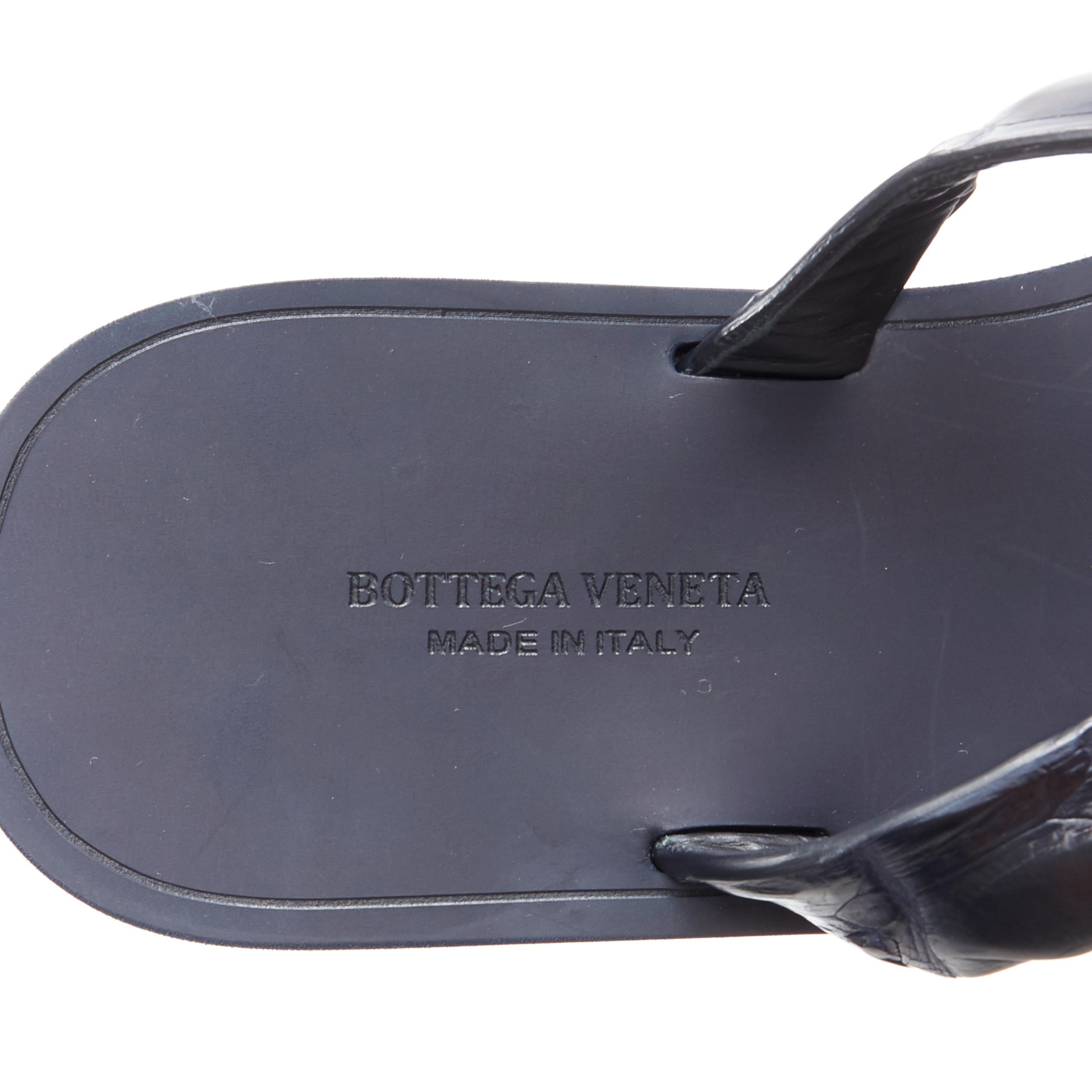BOTTEGA VENETA sandalias estivales de piel de cocodrilo azul marino EU41 5