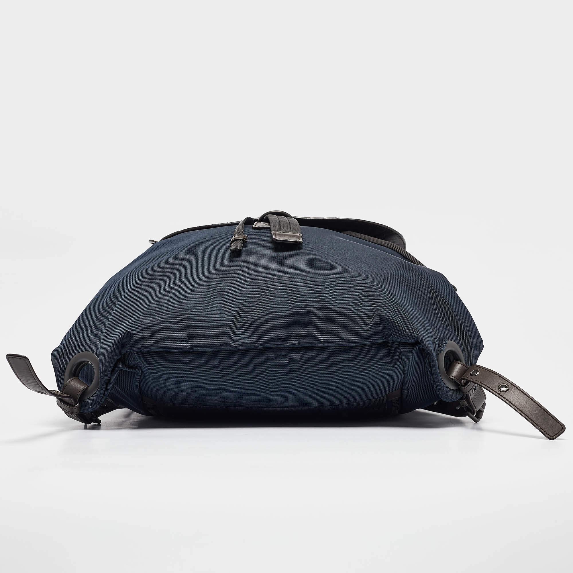 Bottega Veneta Navy Blue/Brown Intrecciato Leather and Nylon Flap Backpack 2