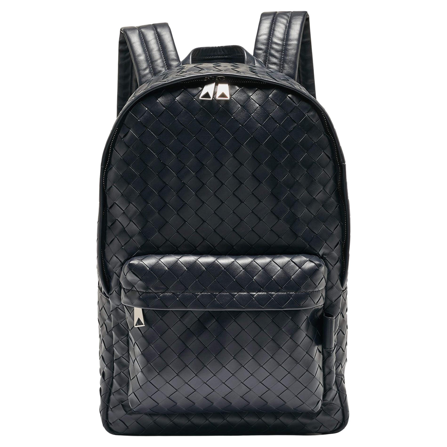 Bottega Veneta Navy Blue Intrecciato Leather Medium Archetypal Backpack