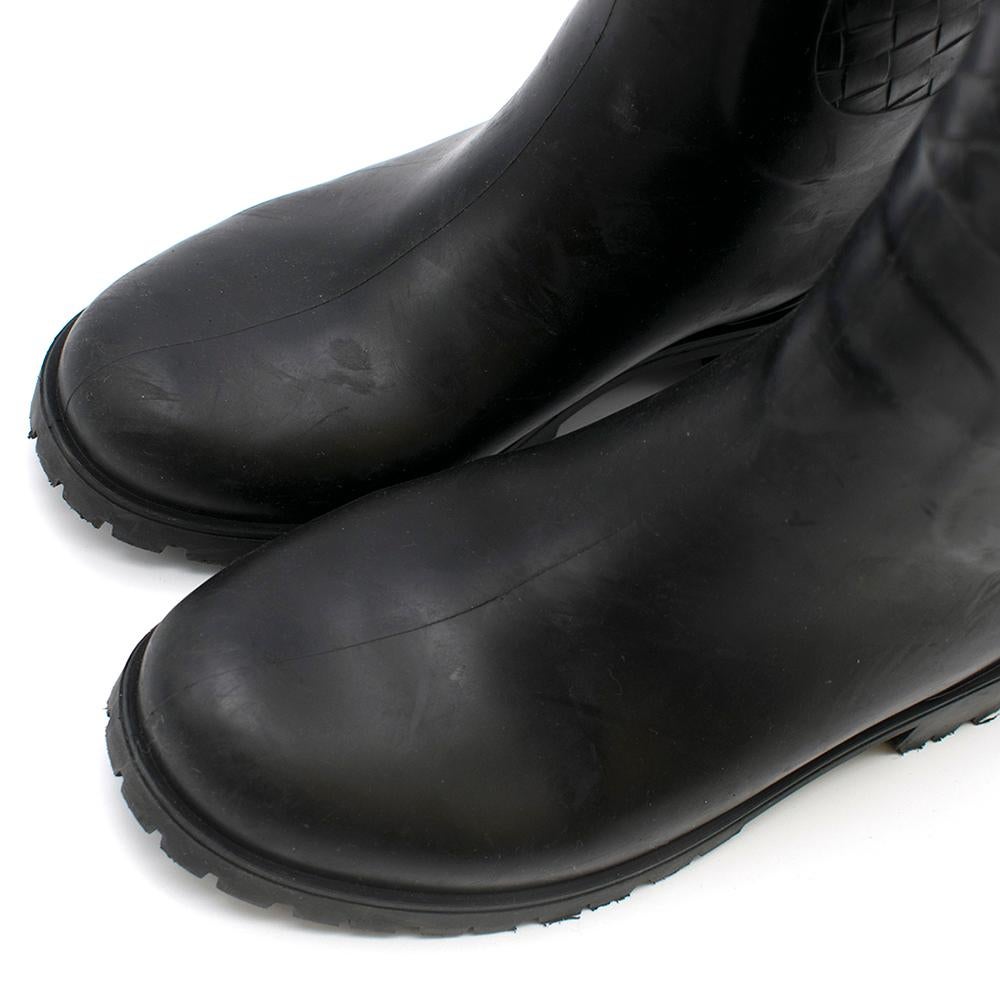 Women's Bottega Veneta Nero Intrecciato Rubber Rainboots SIZE 35