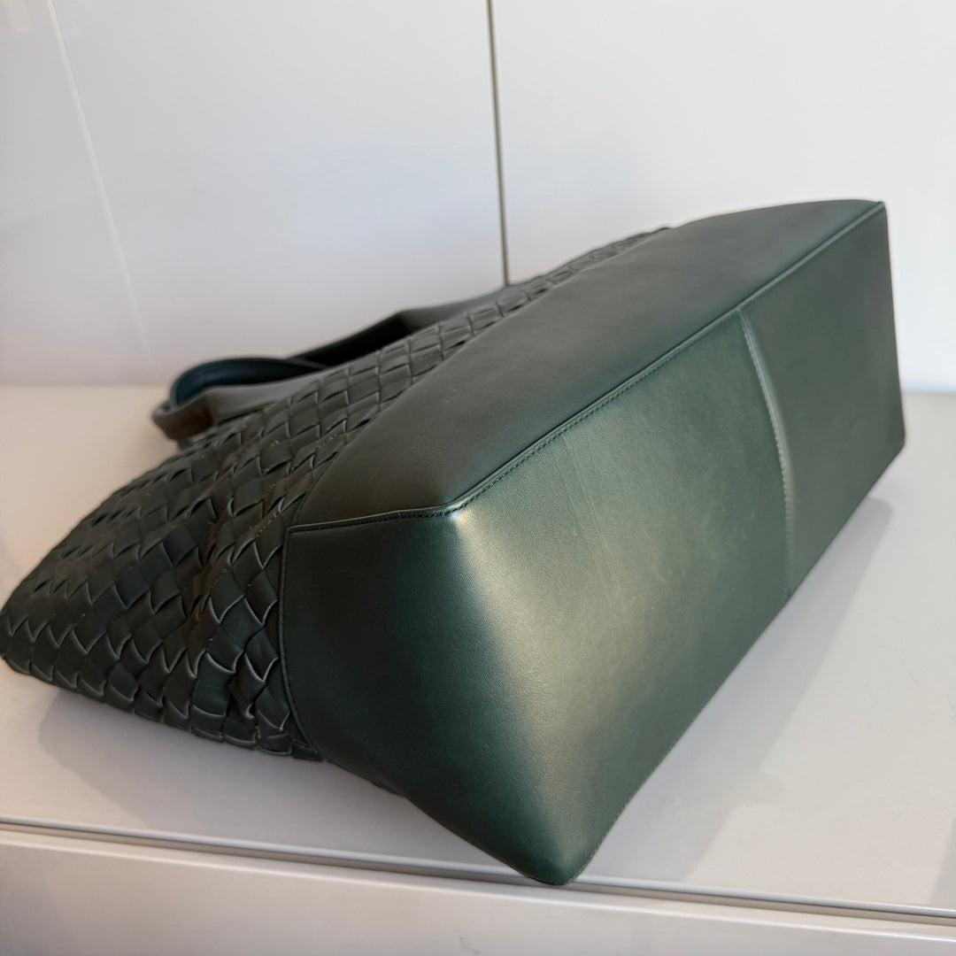 Bottega Veneta New Cabat Medium Intreccio Leather Tote Bag Dark Forest Green For Sale 1
