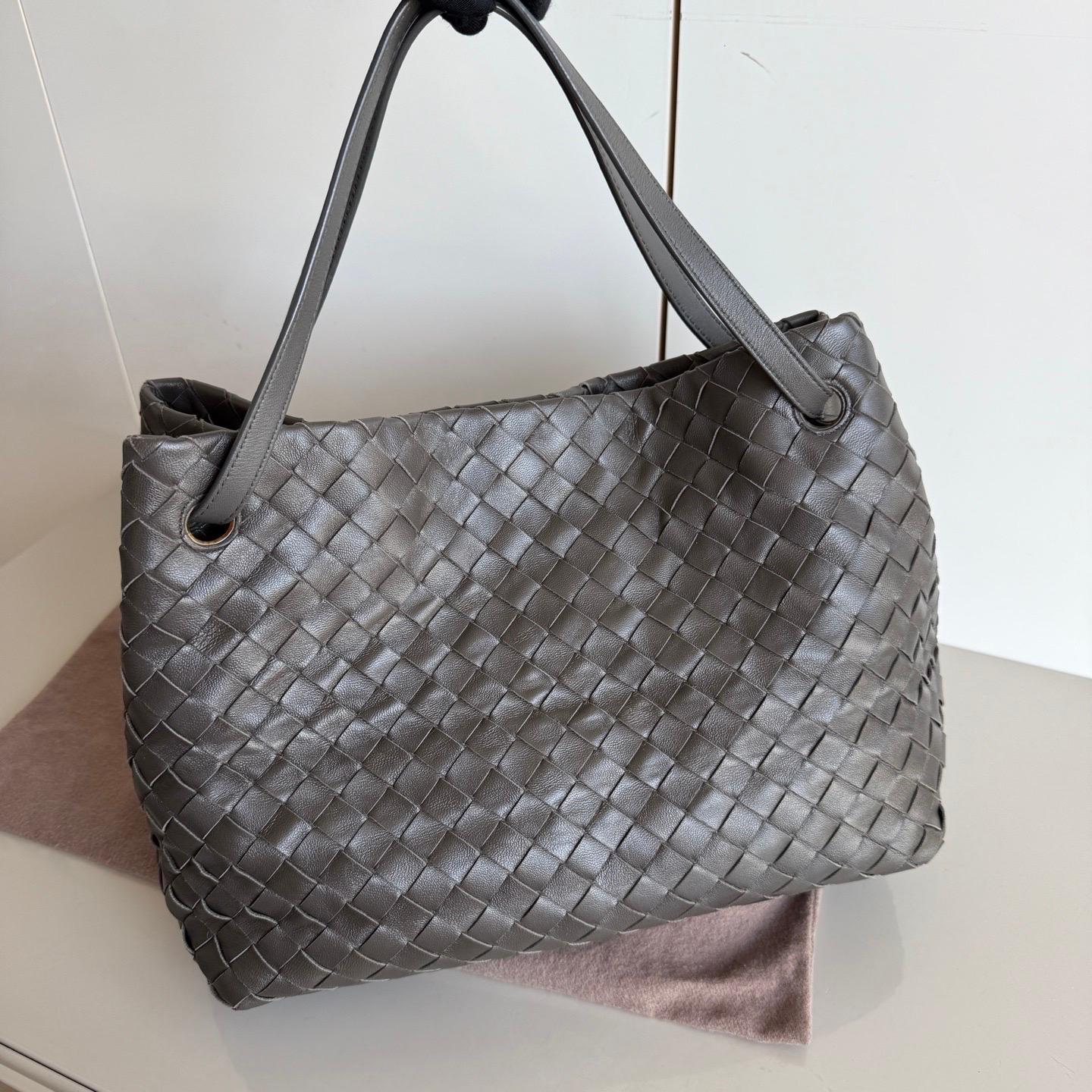 Bottega Veneta NEW Garda Tote Leather Interior Intrecciato Chocolate Brown 24cm 5