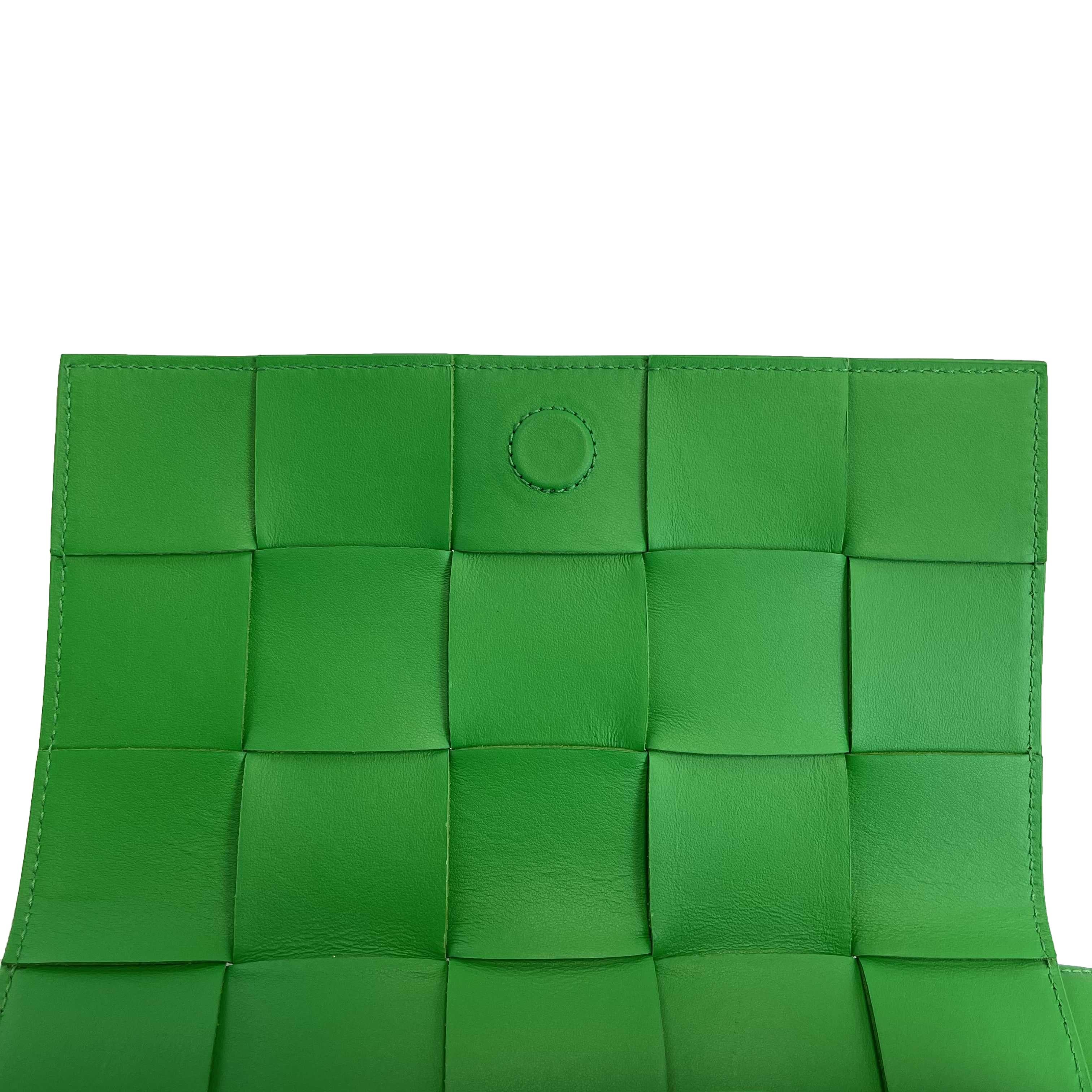 Bottega Veneta - NEW Parkeet Green Leather Cassette Crossbody w/ Coin Purse 1