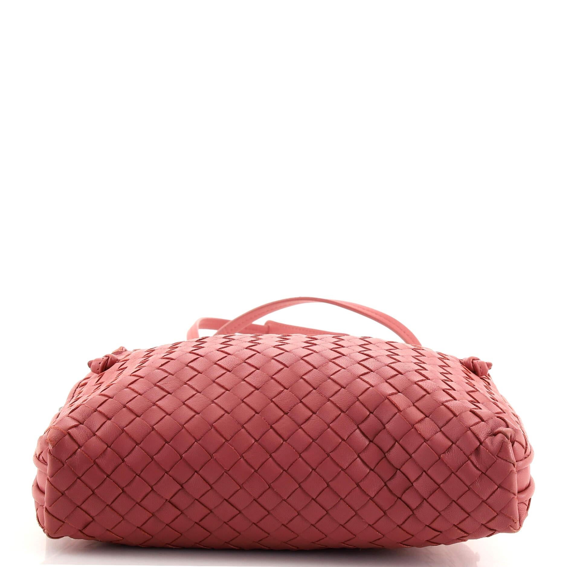 Bottega Veneta Nodini Crossbody Bag Intrecciato Nappa Small In Good Condition In NY, NY