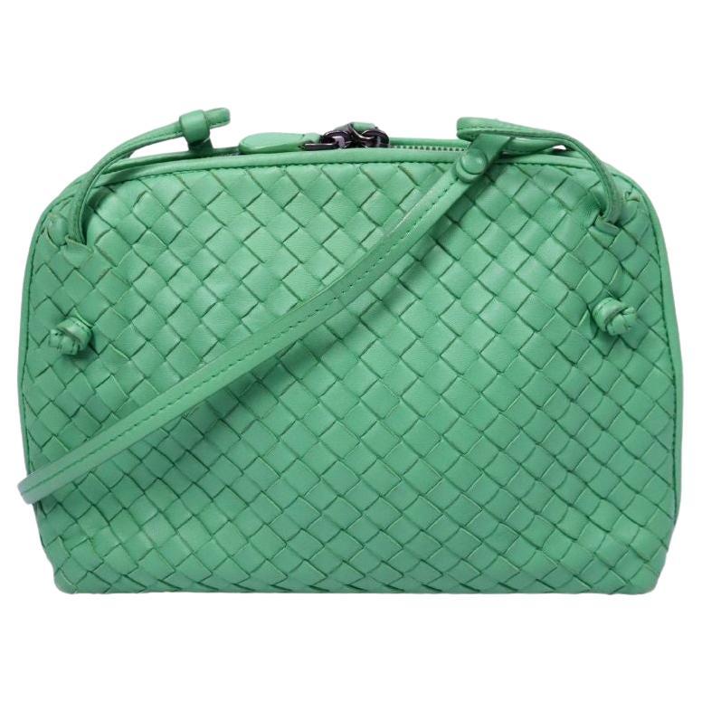 Bottega Veneta Nodini Handbag in Green Intrecciato Leather in vendita