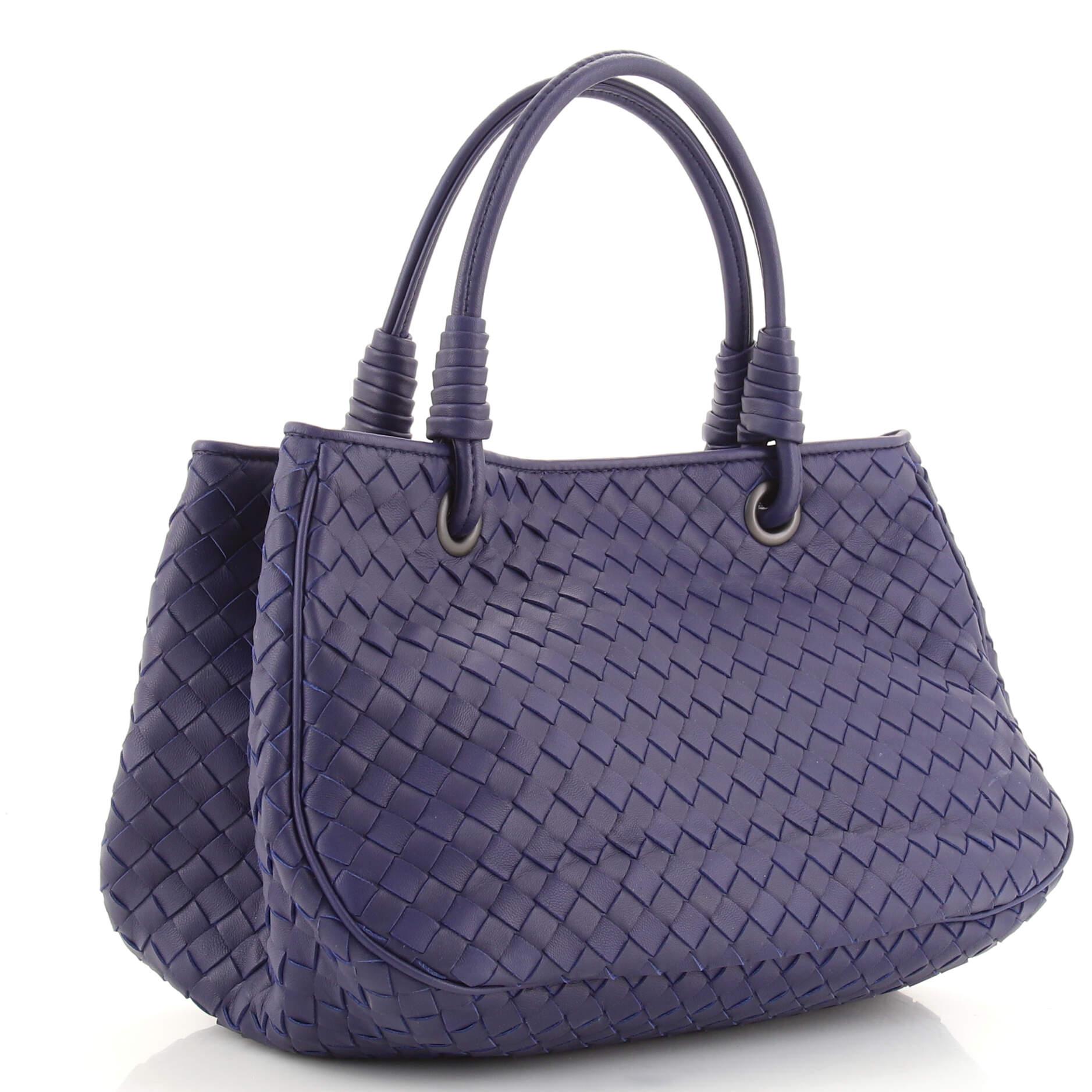Bottega Veneta Open Shopping Tote Intrecciato Nappa Small In Good Condition In NY, NY