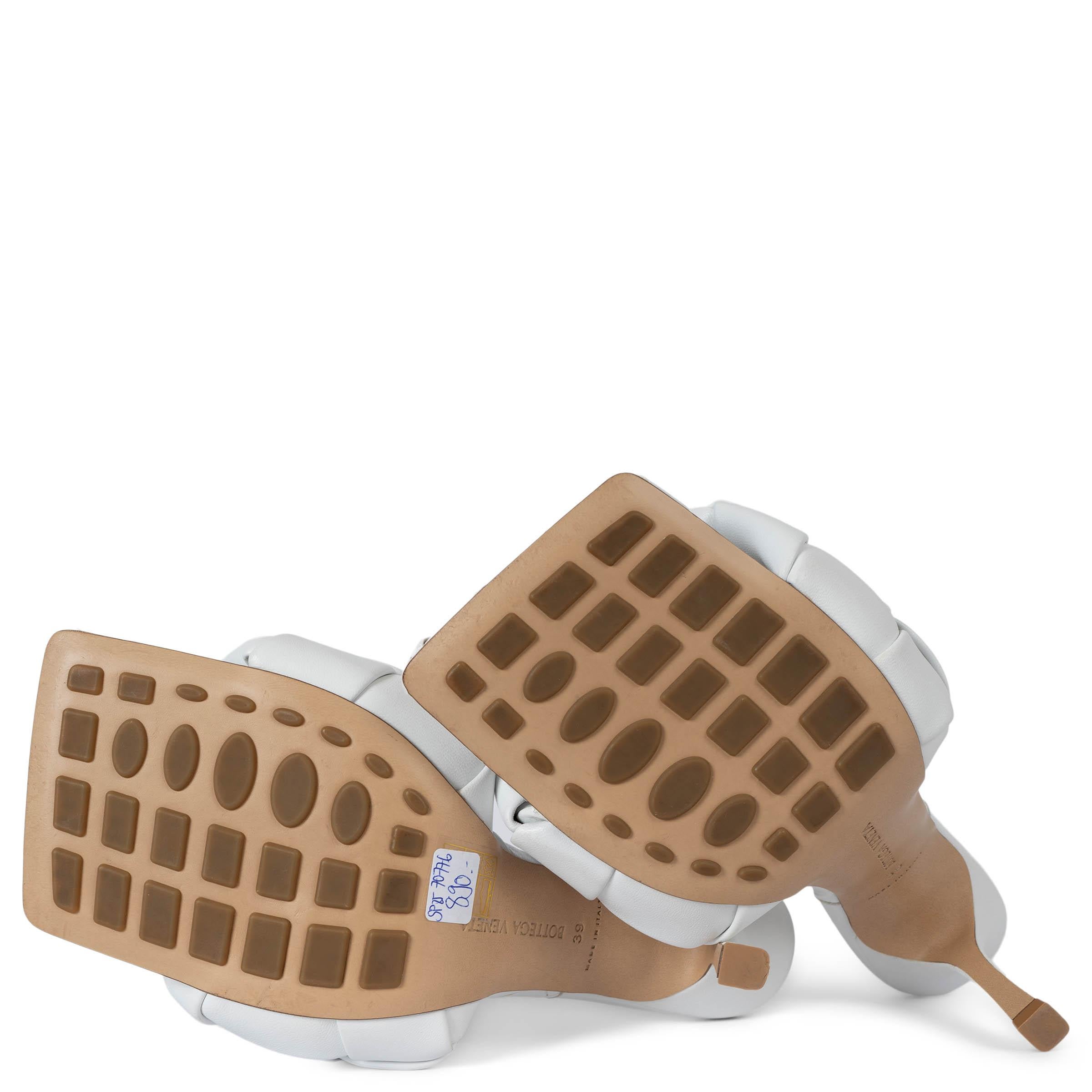 BOTTEGA VENETA Optic White leather MAXI INTRECCIATO LIDO Sandals Shoes 39 For Sale 3