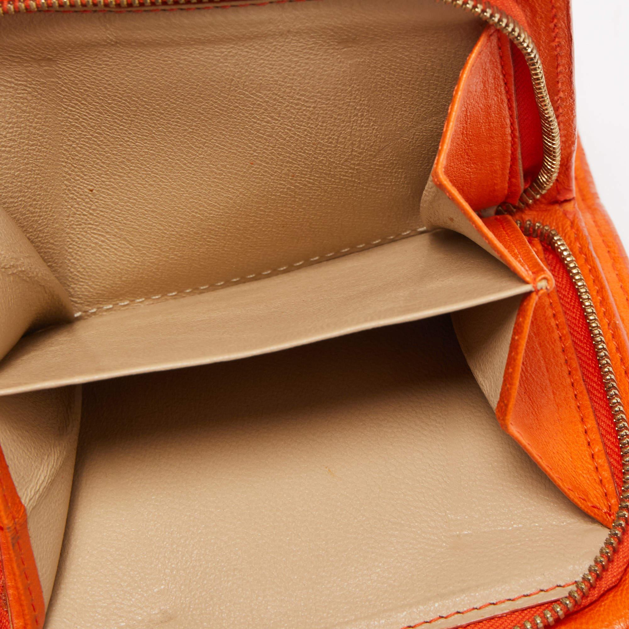 Bottega Veneta Orange Intrecciato Leather Bifold Zip Wallet For Sale 1