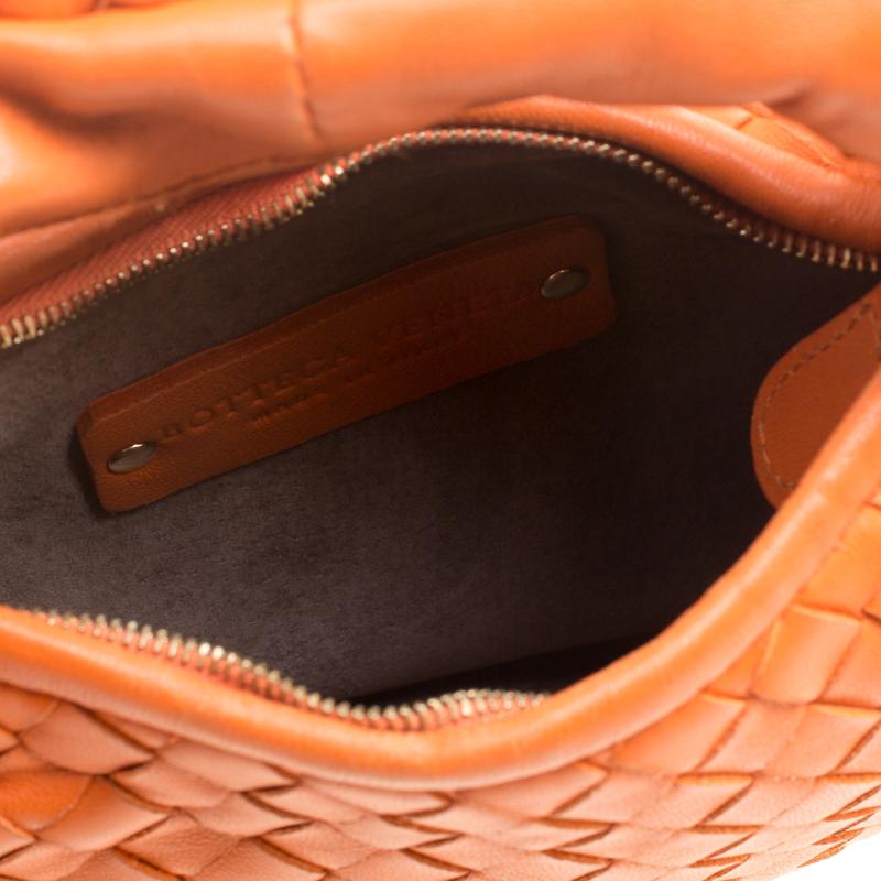 Bottega Veneta Orange Intrecciato Leather Mini Hobo In Good Condition In Dubai, Al Qouz 2