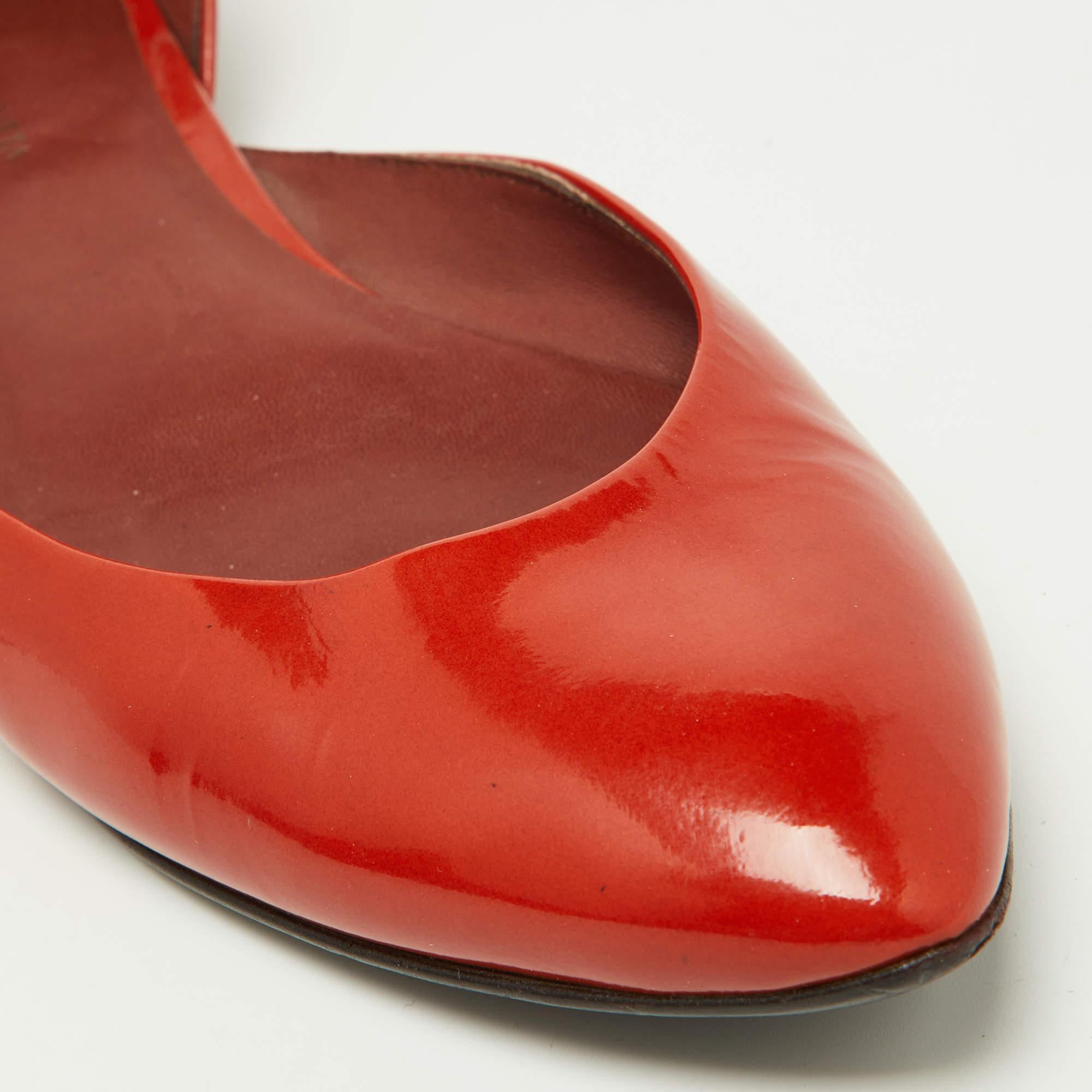 Bottega Veneta Orangefarbene Ballettschuhe aus Lackleder Größe 38 im Angebot 2