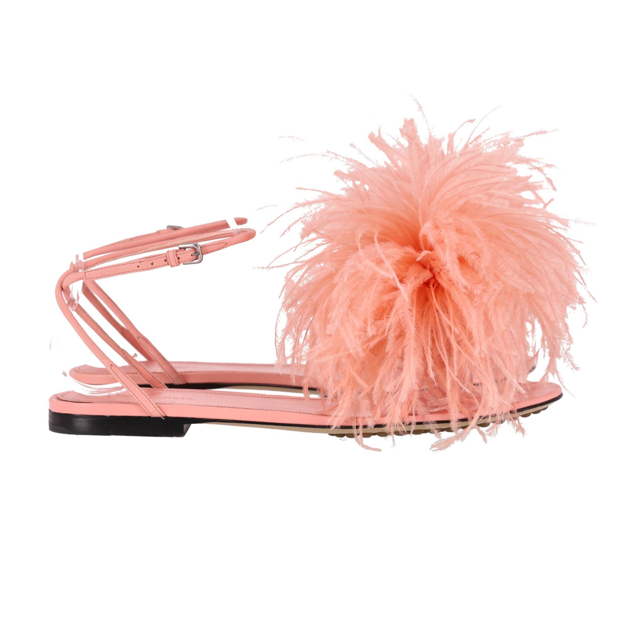 Pink Bottega Veneta Ostrich Feathered Wonderbird Flat Thong Sandals For Sale